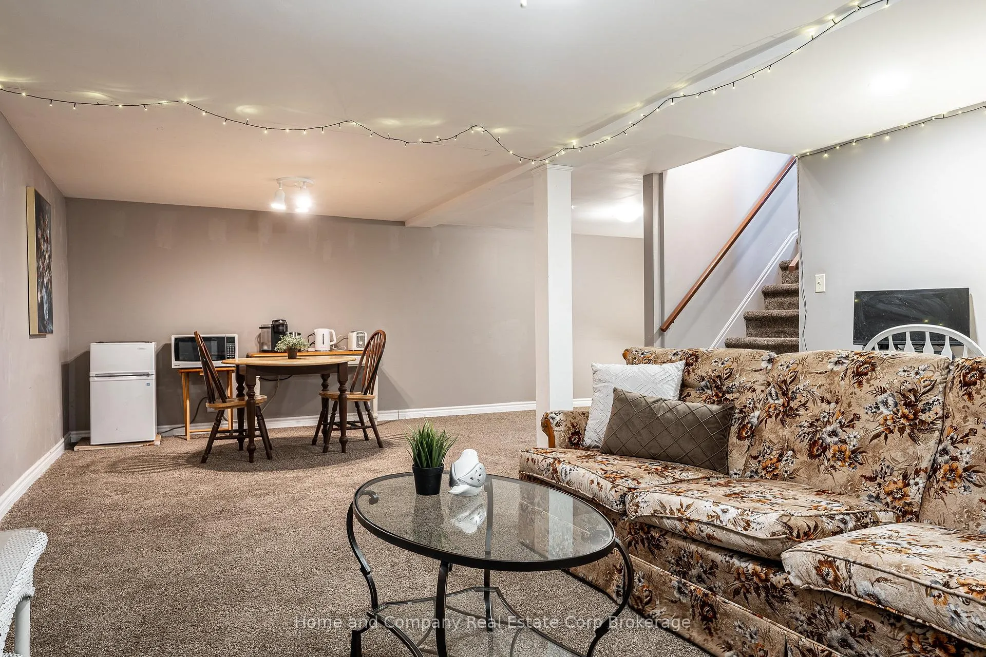 Photo 20 of 34 Kathryn Crescent, Stratford — HOMEH