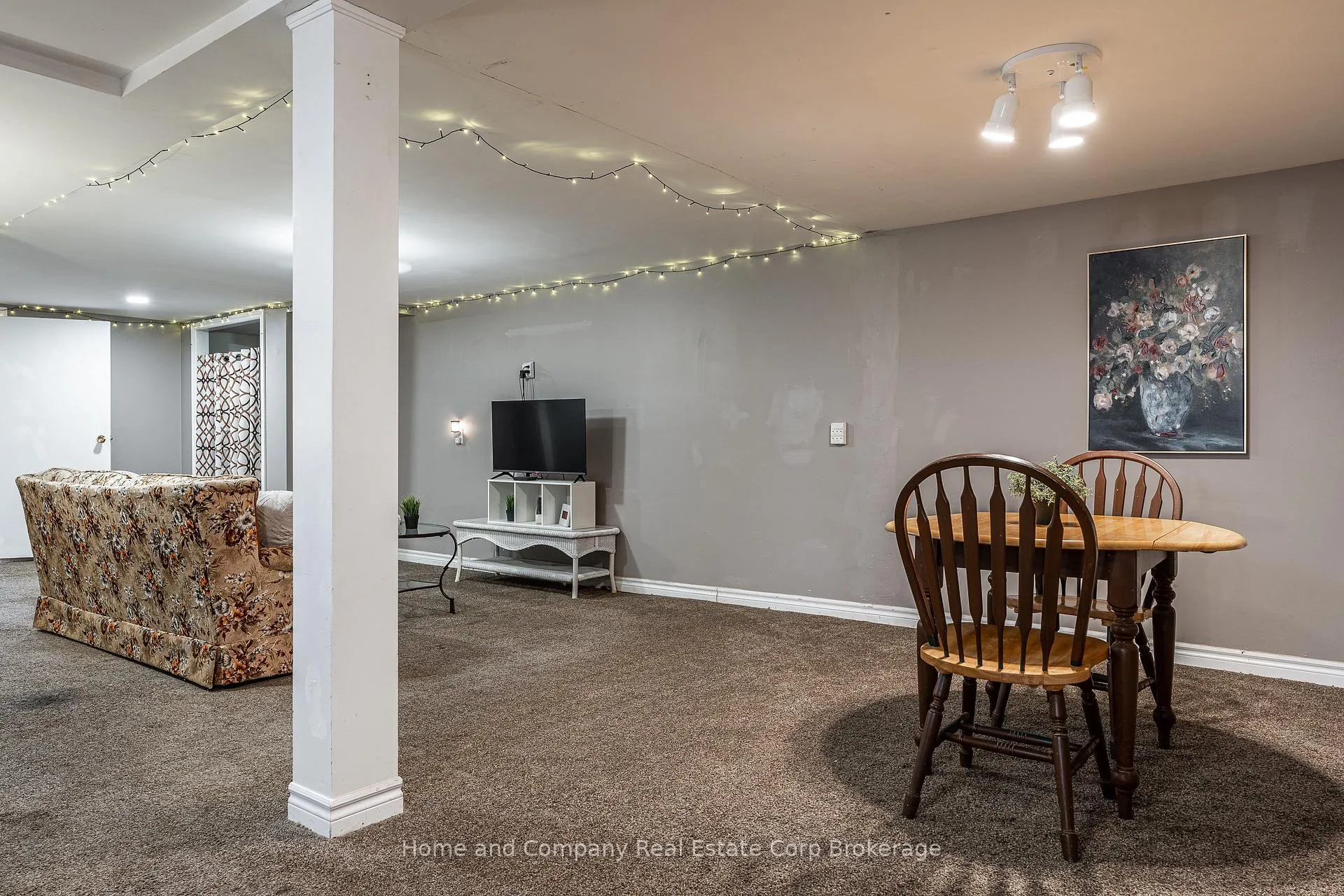 Photo 21 of 34 Kathryn Crescent, Stratford — HOMEH