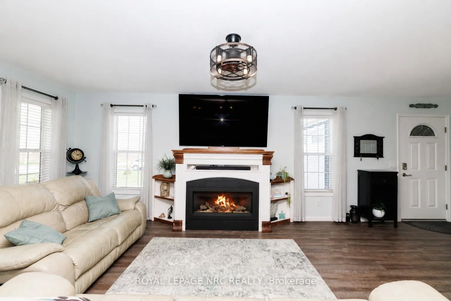 Photo 17 of 3545 Firelane 7 Road, Port Colborne, Sherkston — HOMEH