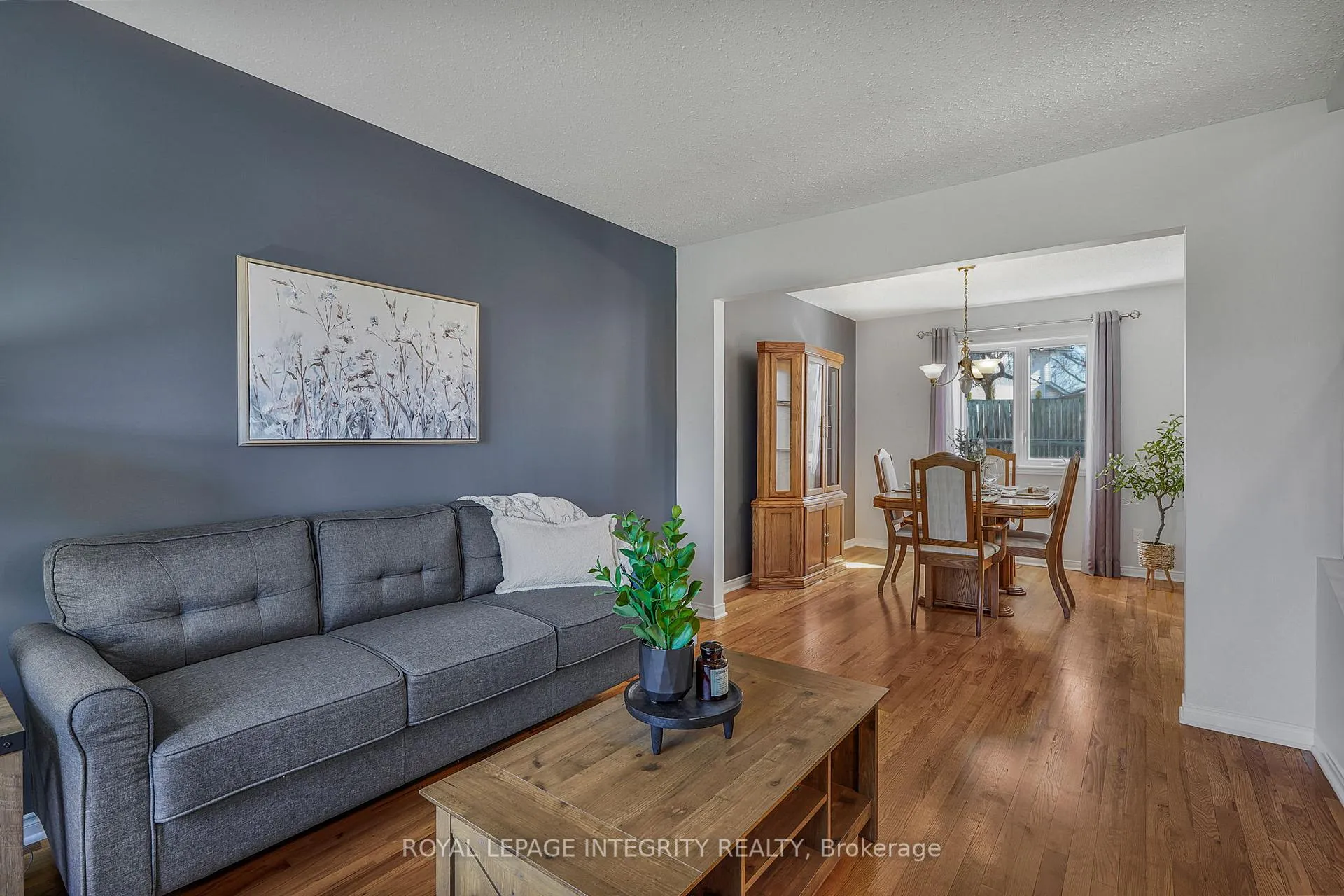 Photo 5 of 641 Apollo Way, Ottawa, Fallingbrook/Pineridge — HOMEH