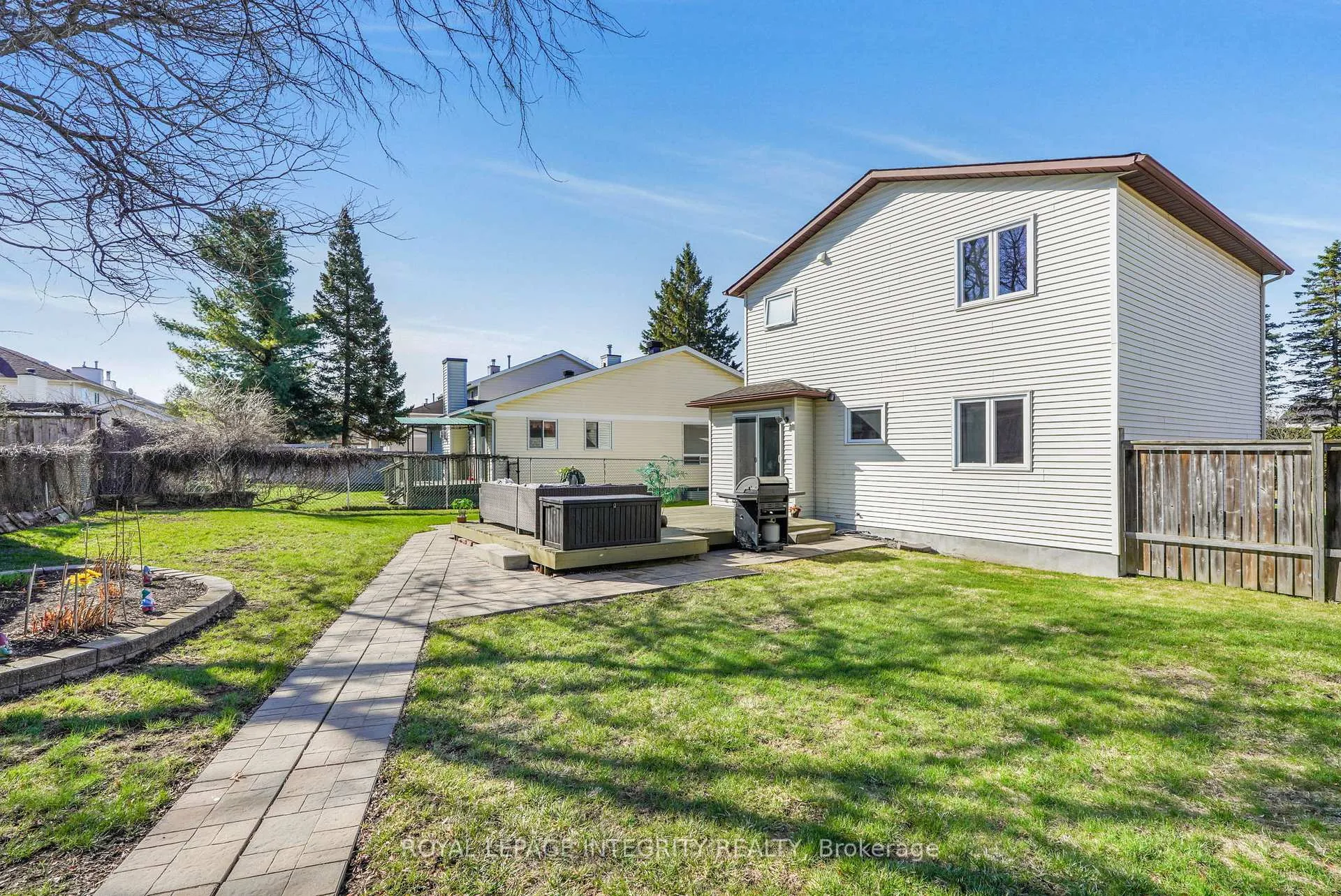 Photo 20 of 641 Apollo Way, Ottawa, Fallingbrook/Pineridge — HOMEH