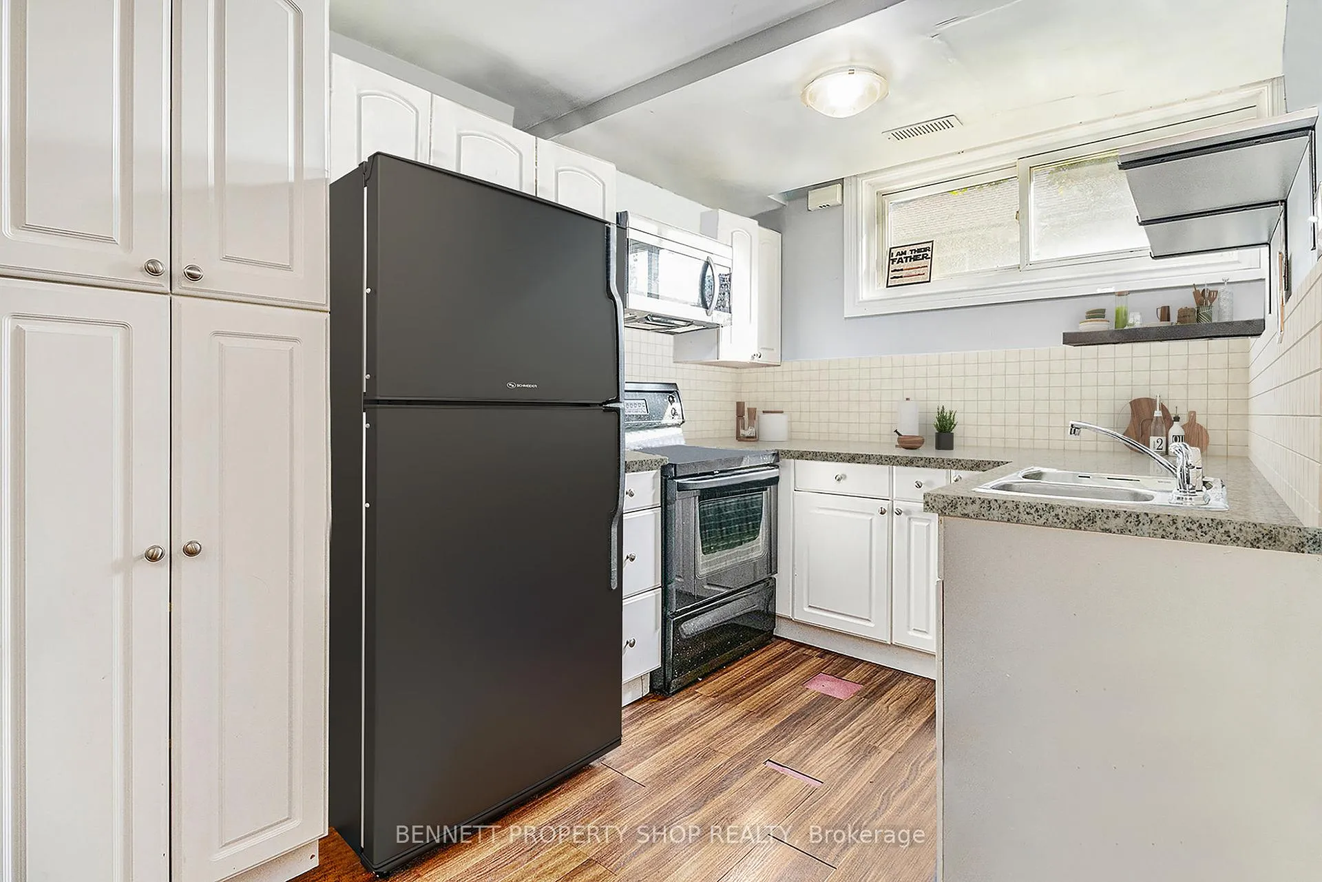 Photo 5 of Unit 1, 713 Morgan Street, Ottawa, Vanier — HOMEH
