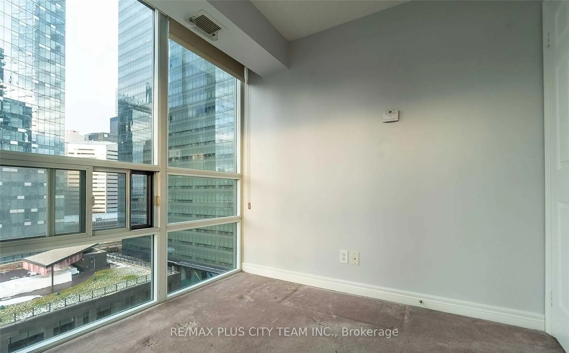 Photo 13 of Unit 1518, 51 Lower Simcoe Street, Toronto, Waterfront Communities — HOMEH