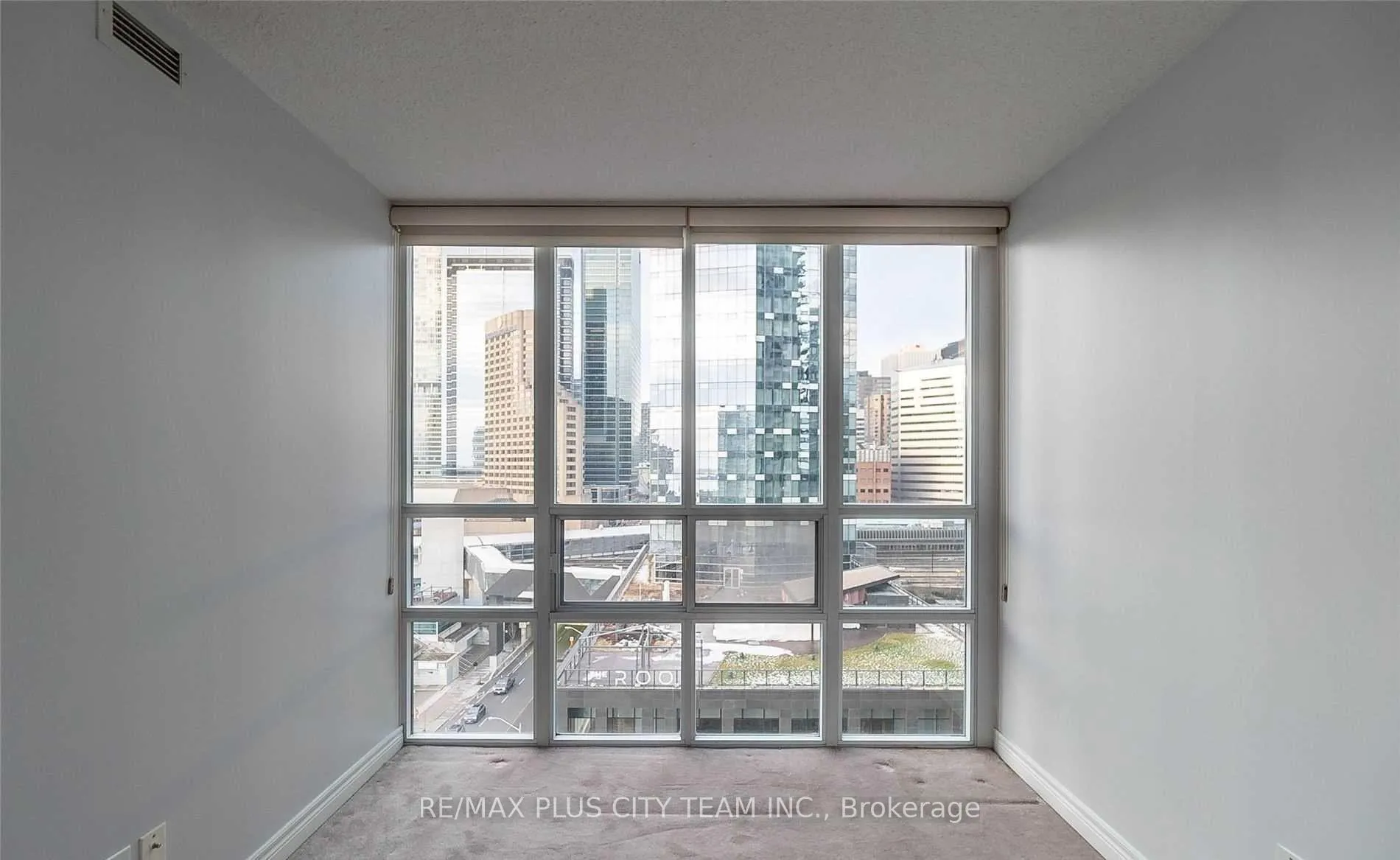 Photo 16 of Unit 1518, 51 Lower Simcoe Street, Toronto, Waterfront Communities — HOMEH