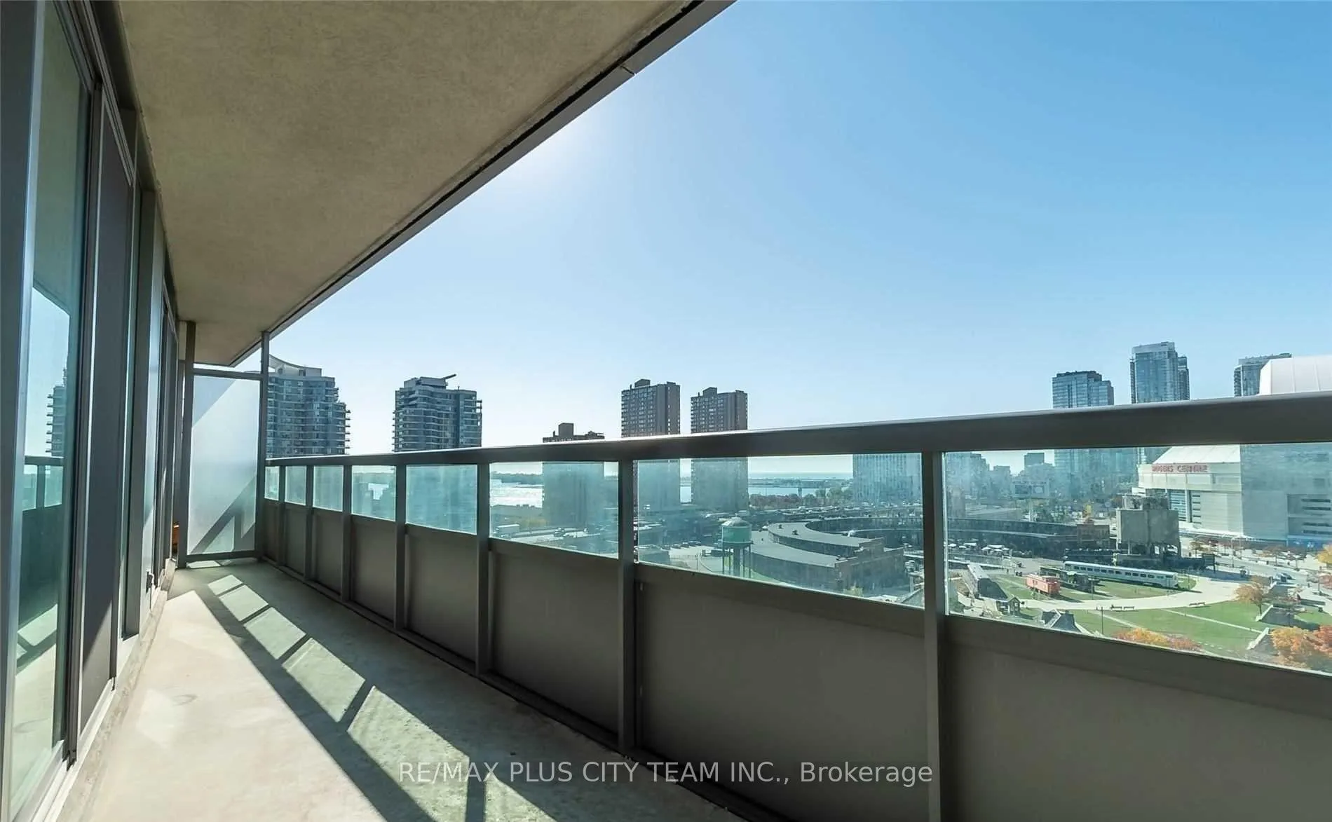 Photo 20 of Unit 1518, 51 Lower Simcoe Street, Toronto, Waterfront Communities — HOMEH