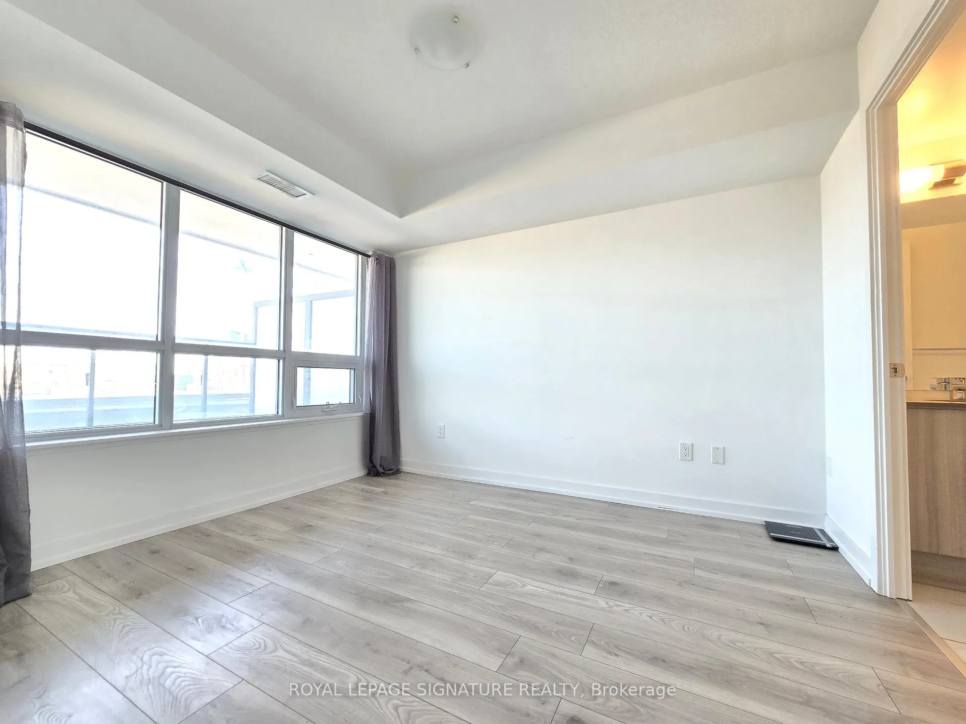 Photo 8 of Unit 217, 1455 Celebration Drive, Pickering, Bay Ridges — HOMEH
