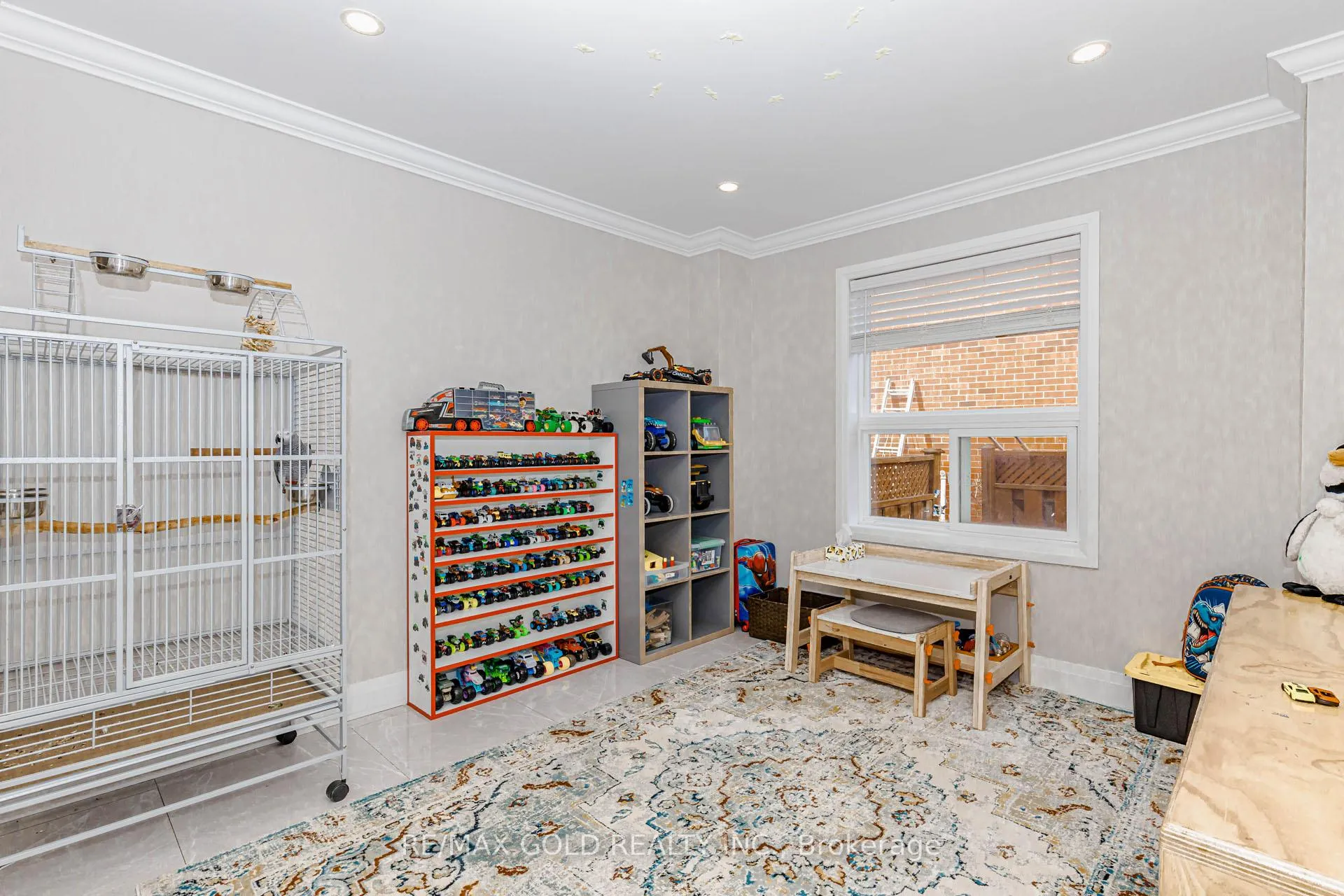Photo 18 of 3 Kenpark Avenue, Brampton, Snelgrove — HOMEH