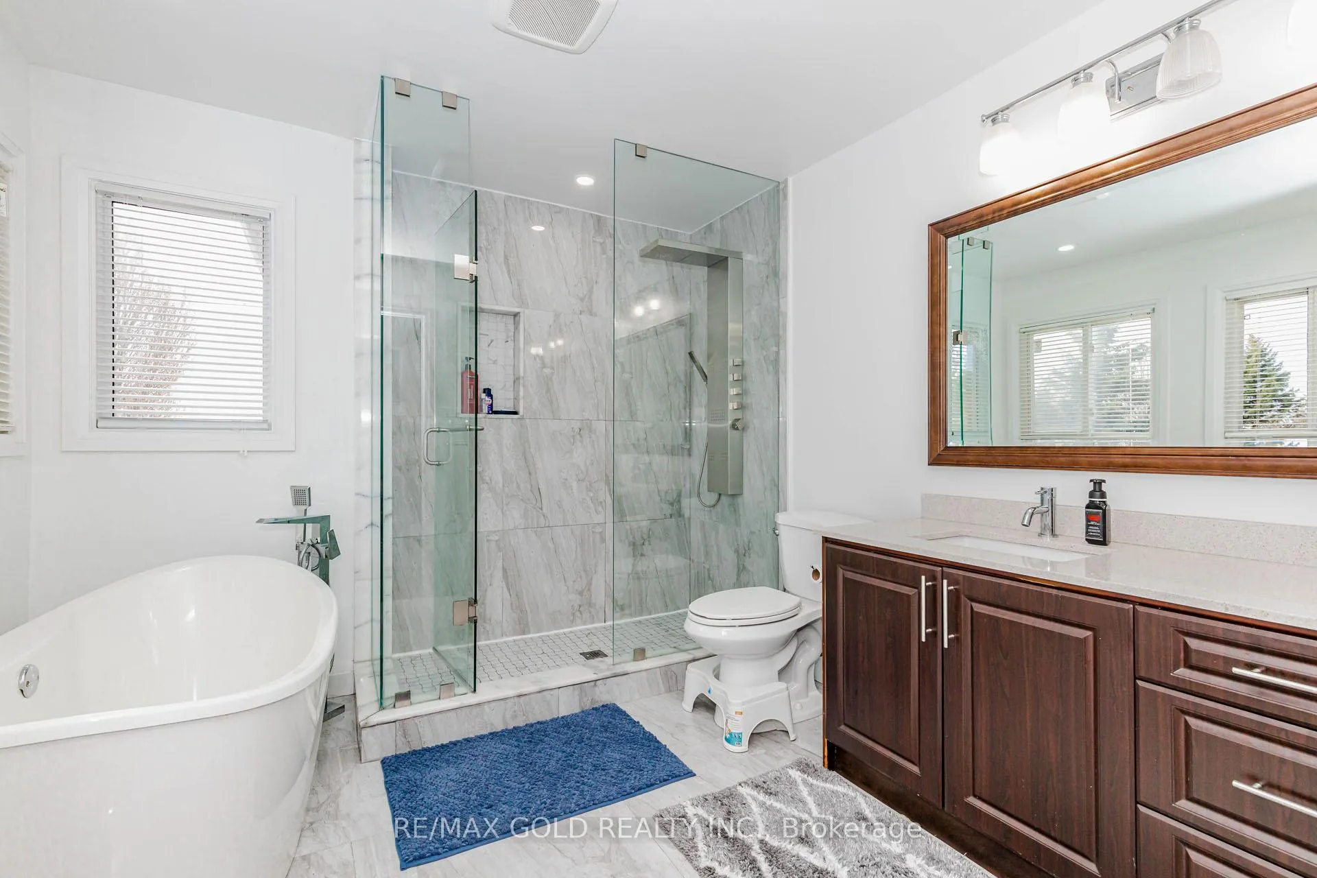 Photo 24 of 3 Kenpark Avenue, Brampton, Snelgrove — HOMEH