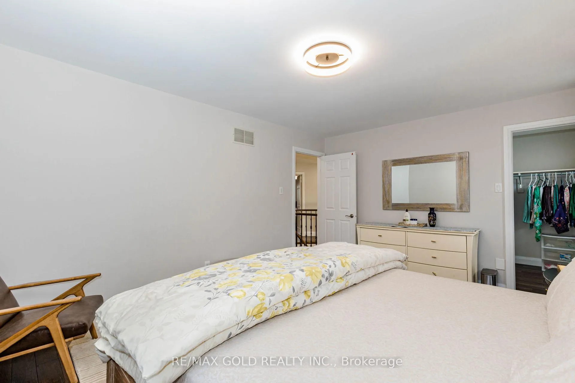 Photo 26 of 3 Kenpark Avenue, Brampton, Snelgrove — HOMEH