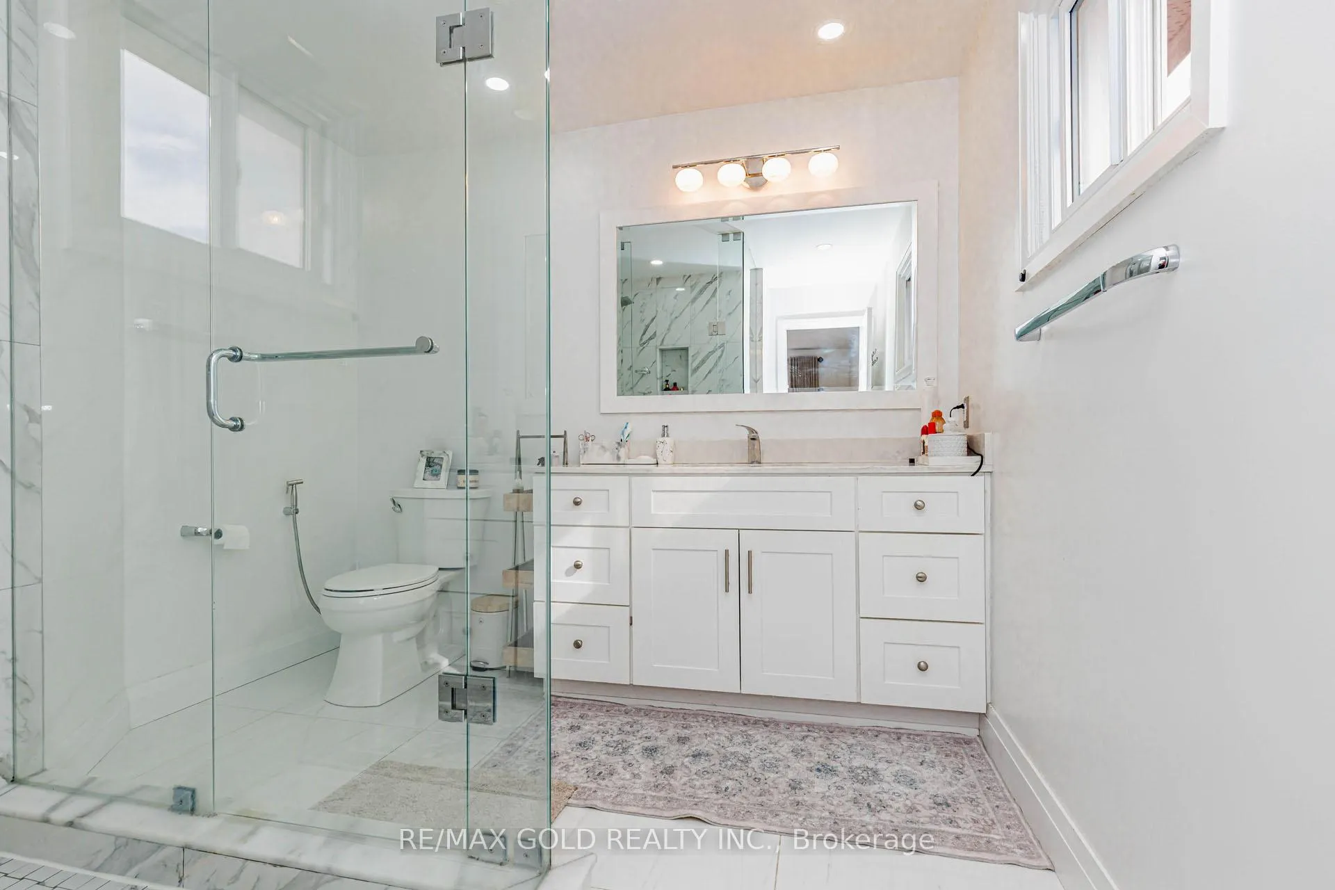 Photo 30 of 3 Kenpark Avenue, Brampton, Snelgrove — HOMEH