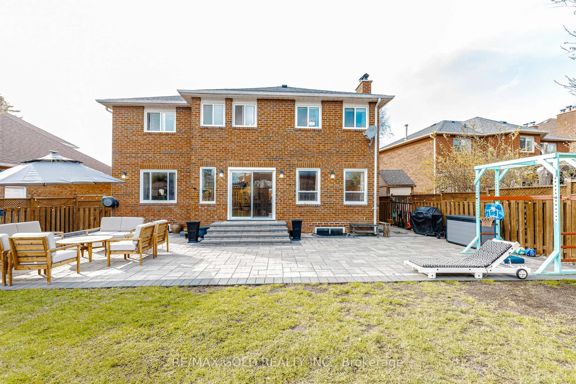 Photo 50 of 3 Kenpark Avenue, Brampton, Snelgrove — HOMEH