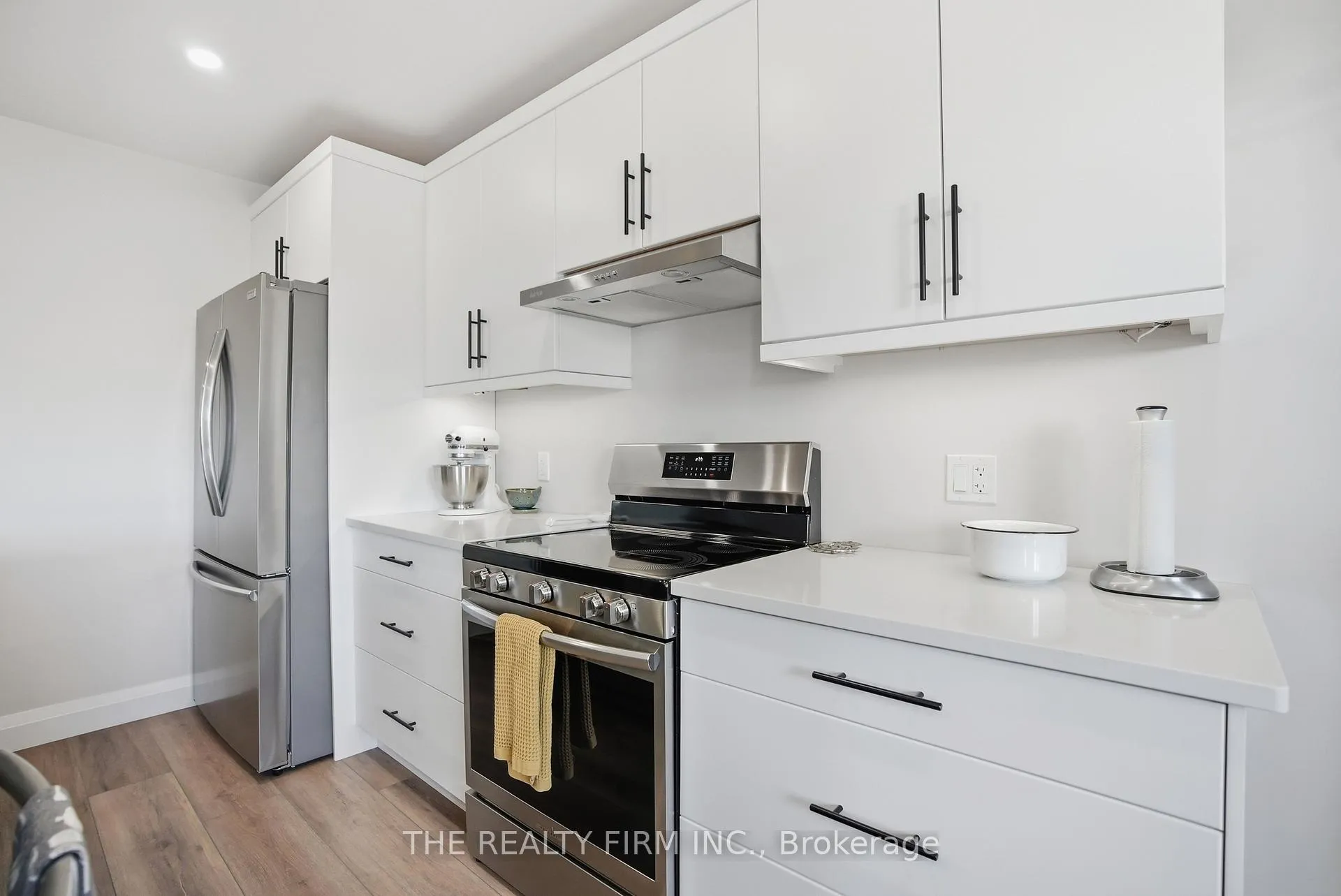 Photo 13 of 141 Victoria Avenue E, South Huron, Stephen — HOMEH