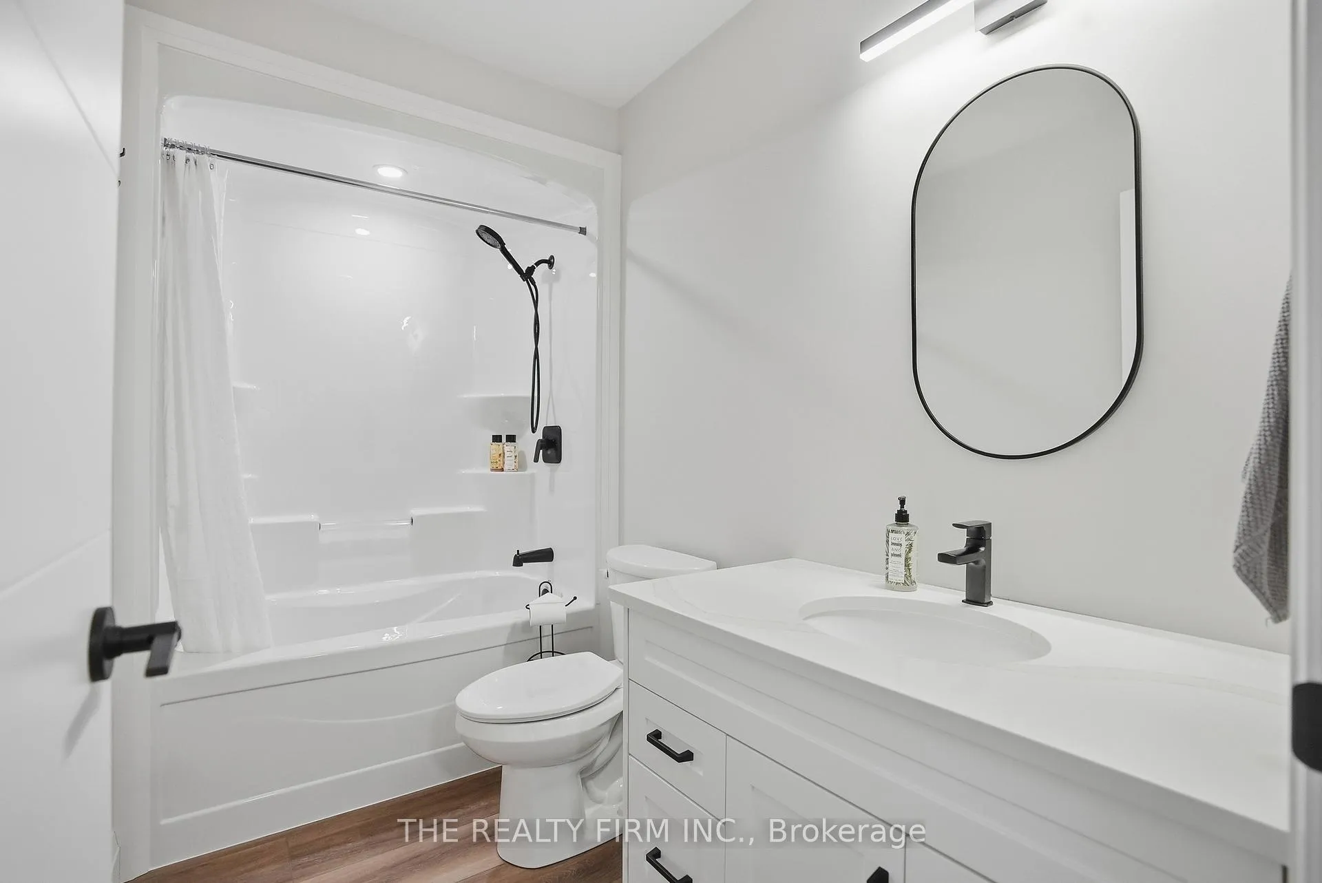 Photo 31 of 141 Victoria Avenue E, South Huron, Stephen — HOMEH