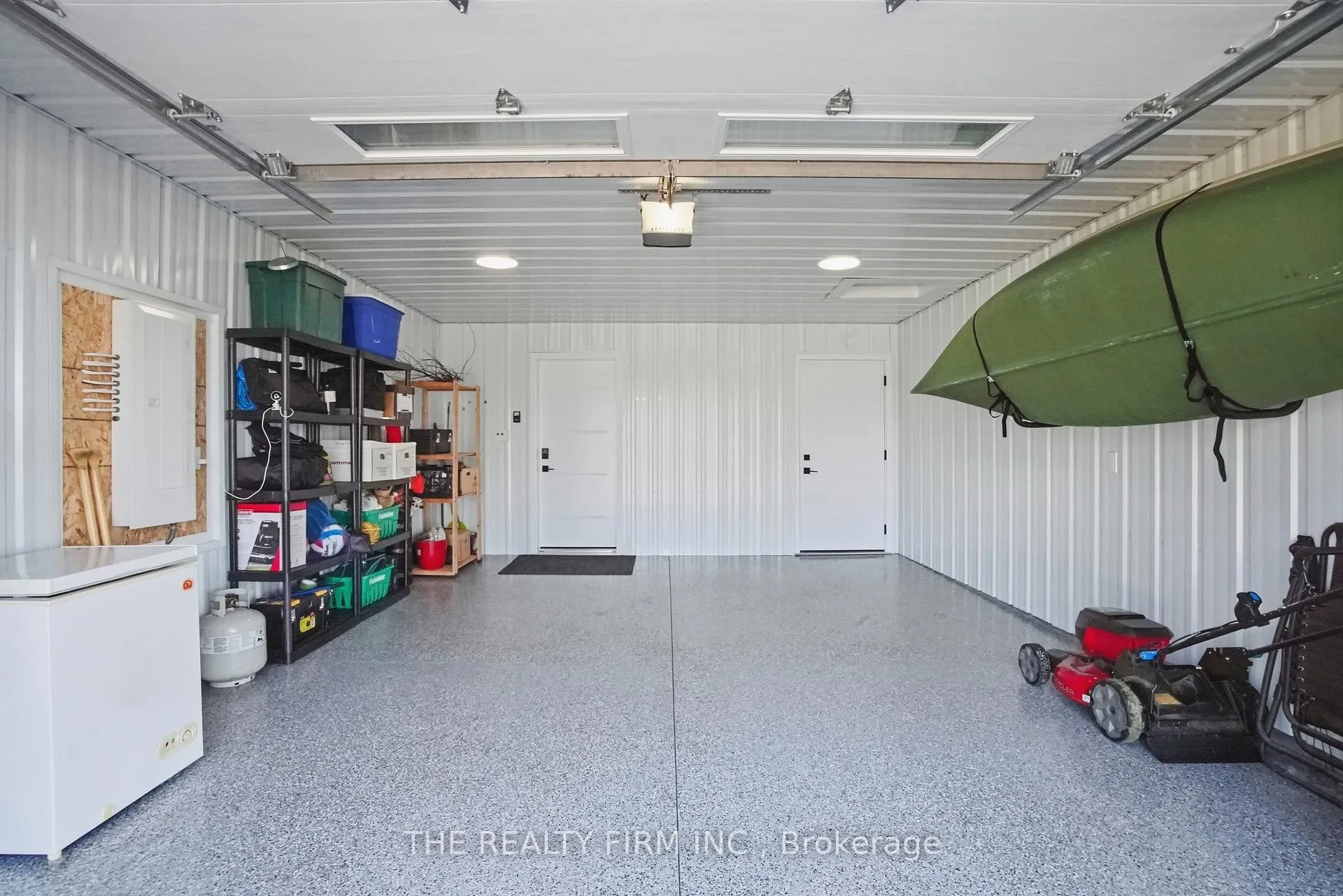 Photo 39 of 141 Victoria Avenue E, South Huron, Stephen — HOMEH