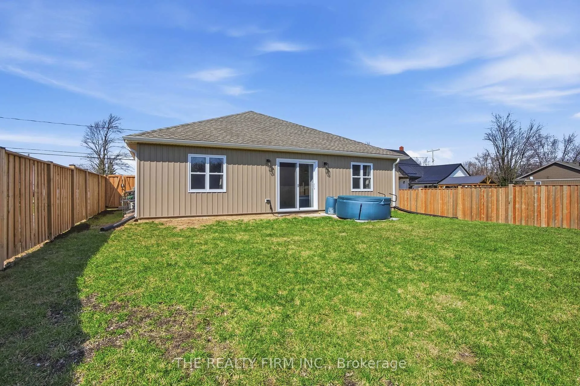 Photo 43 of 141 Victoria Avenue E, South Huron, Stephen — HOMEH