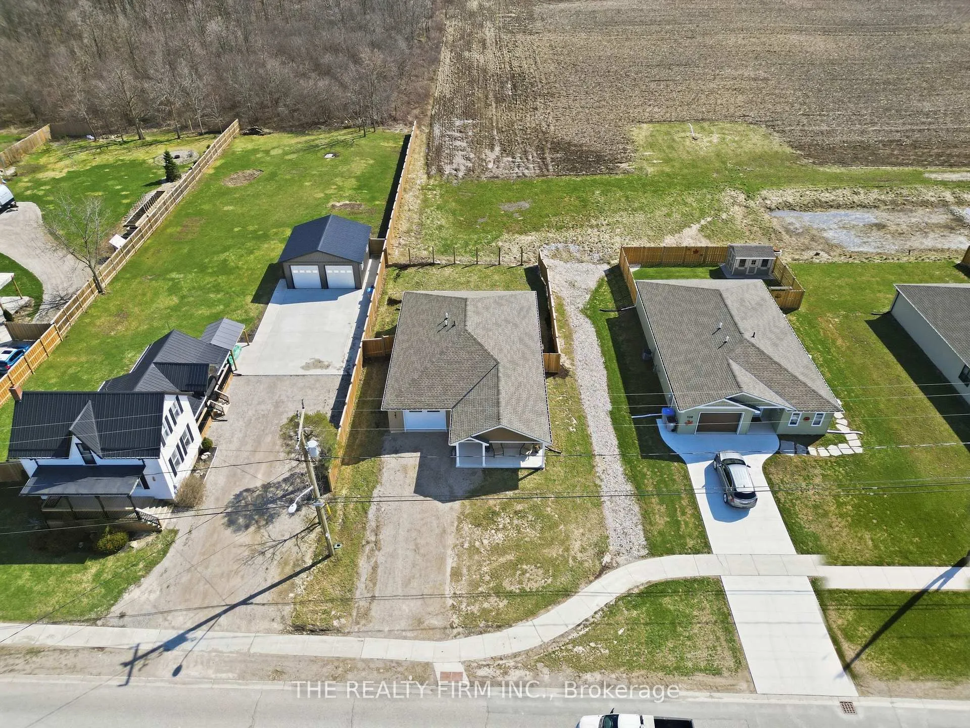Photo 50 of 141 Victoria Avenue E, South Huron, Stephen — HOMEH