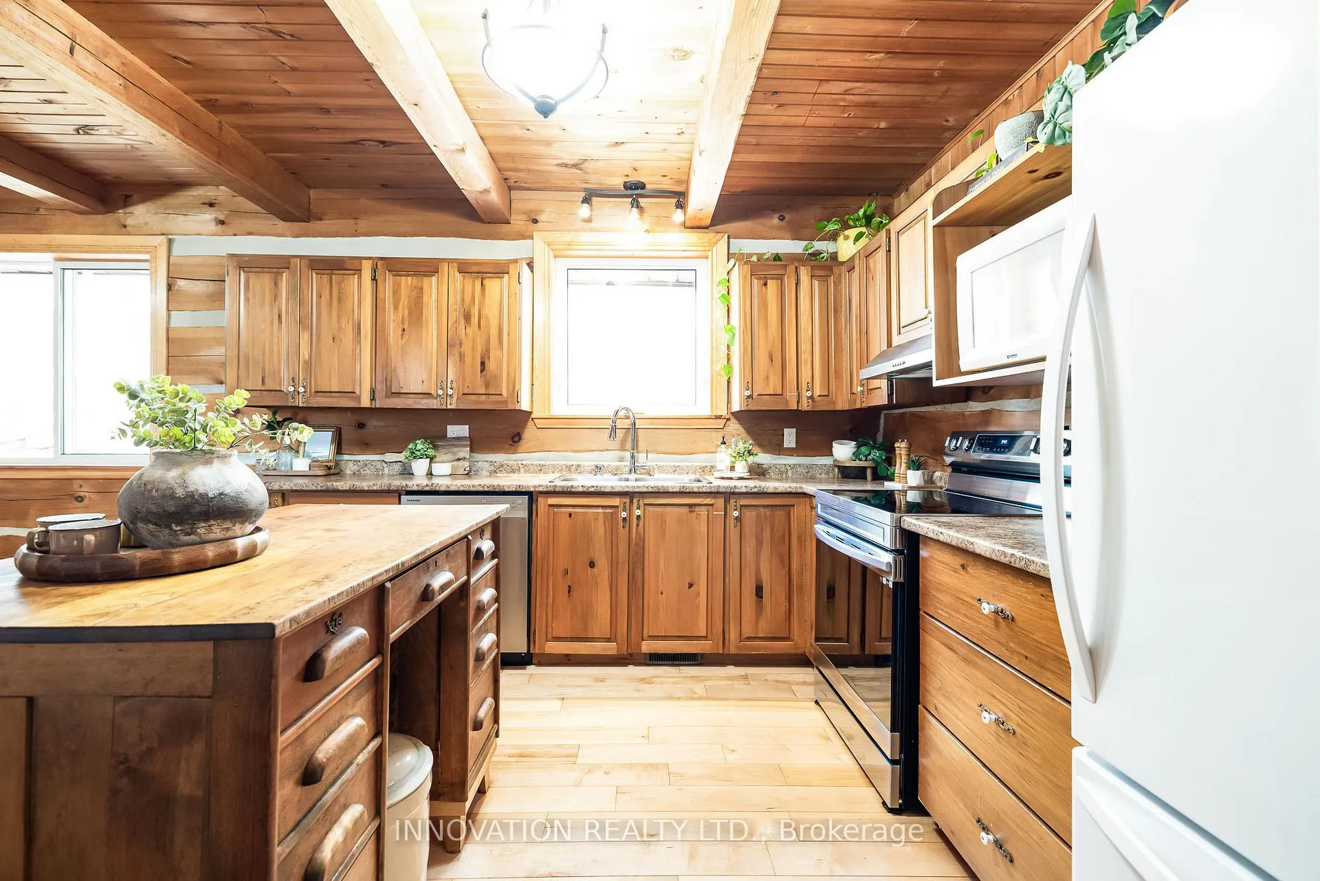 Photo 16 of 3019 Barlow Crescent, Ottawa, Dunrobin Shores — HOMEH