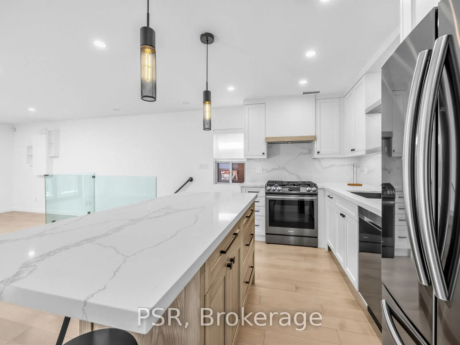 Photo 6 of Unit 2, 54A Galley Avenue, Toronto, Roncesvalles — HOMEH