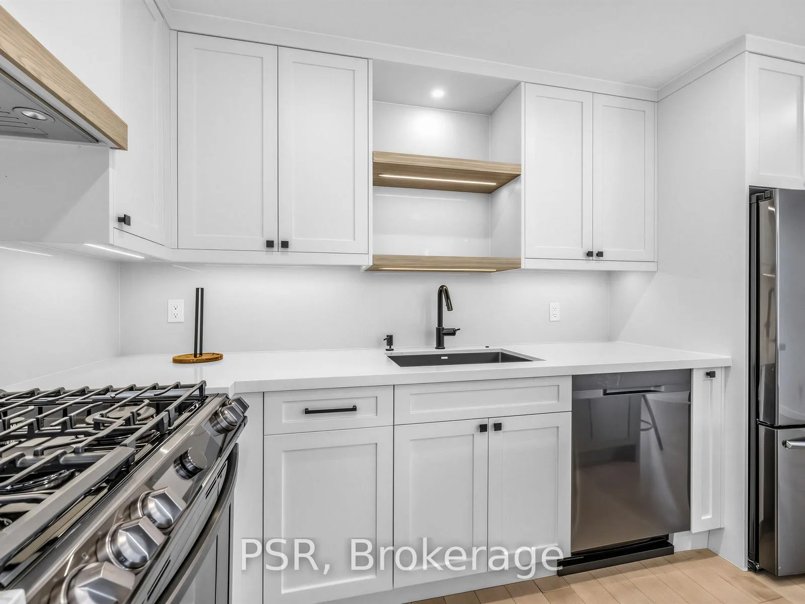 Photo 7 of Unit 2, 54A Galley Avenue, Toronto, Roncesvalles — HOMEH