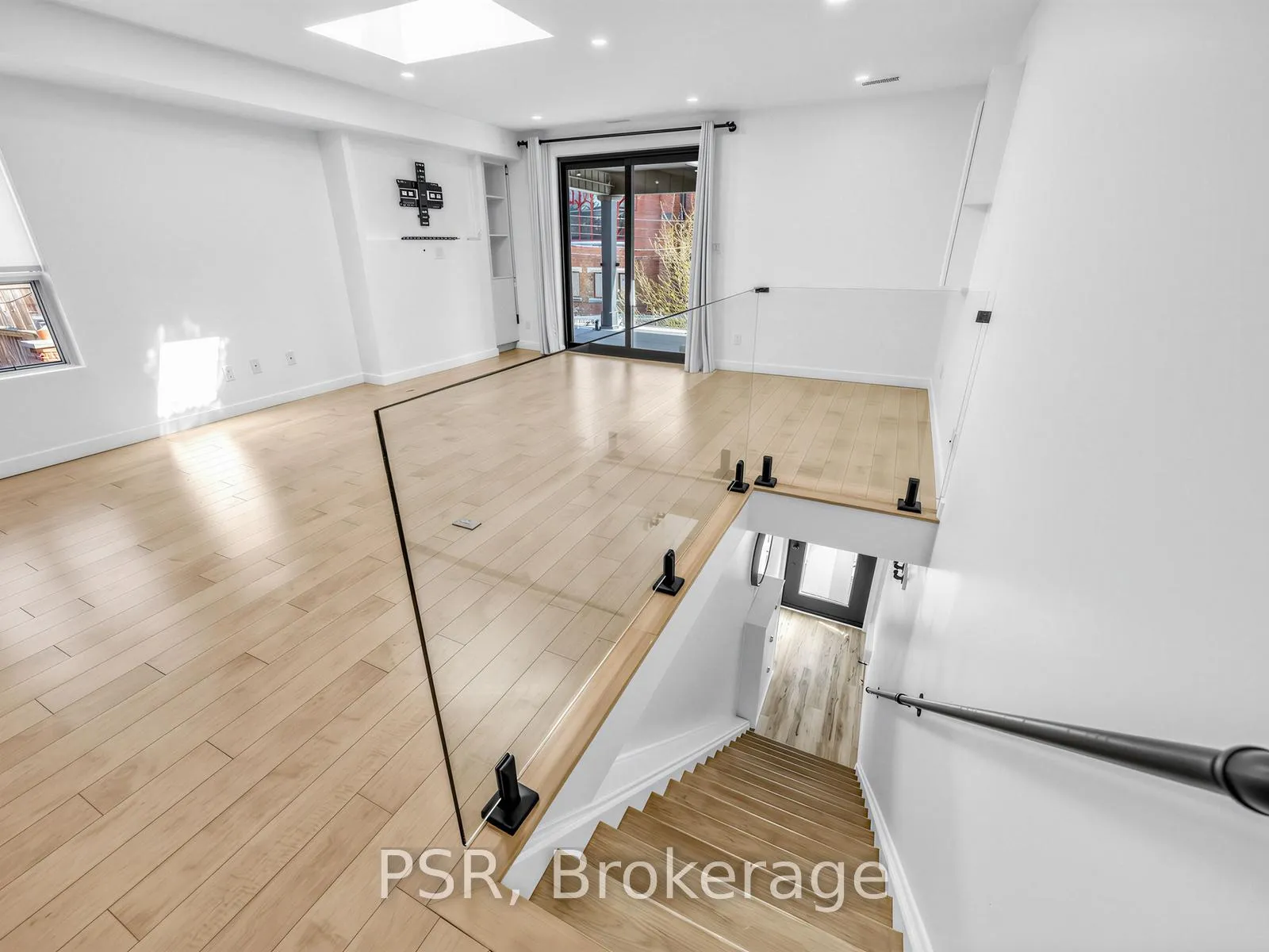Photo 23 of Unit 2, 54A Galley Avenue, Toronto, Roncesvalles — HOMEH