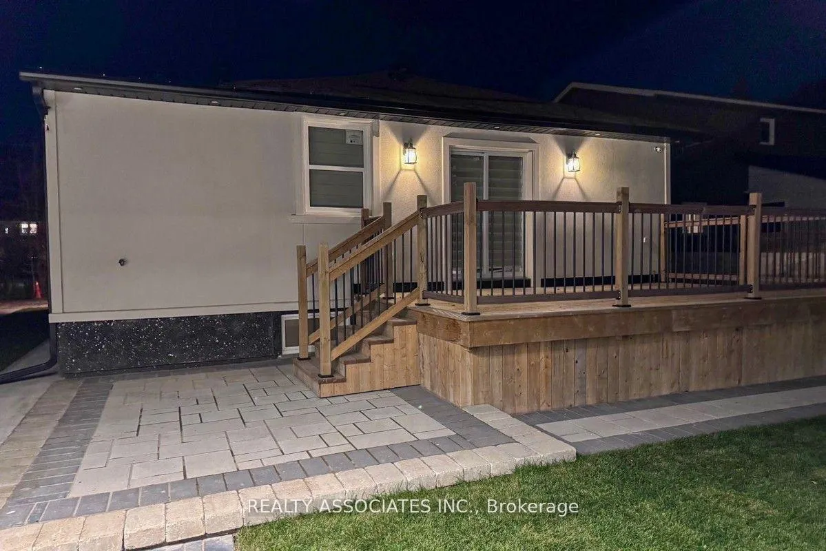 Photo 34 of 348 Miami Drive, Georgina, Keswick South — HOMEH