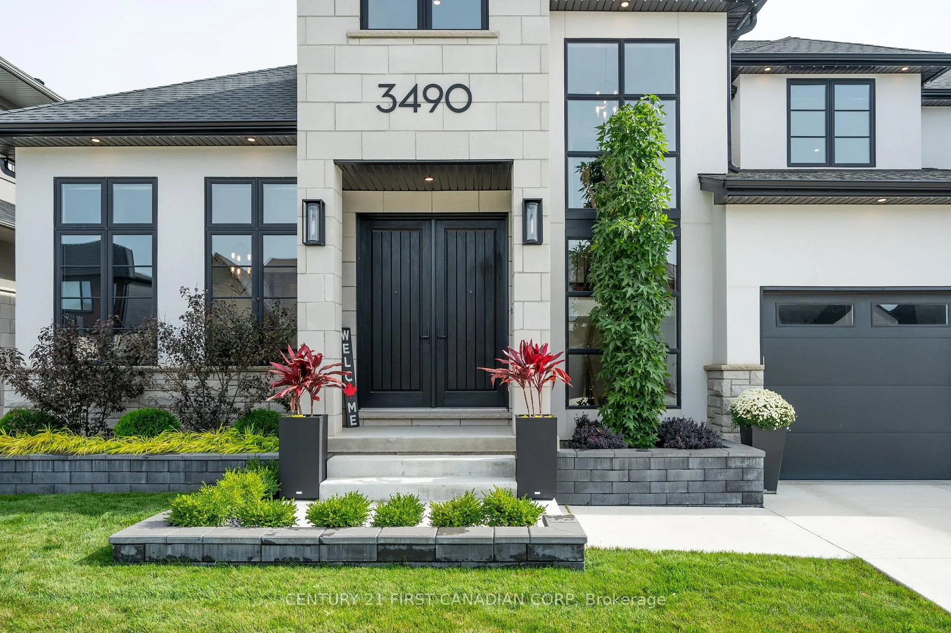 Photo 3 of 3490 Silverleaf Chase, London, South V — HOMEH