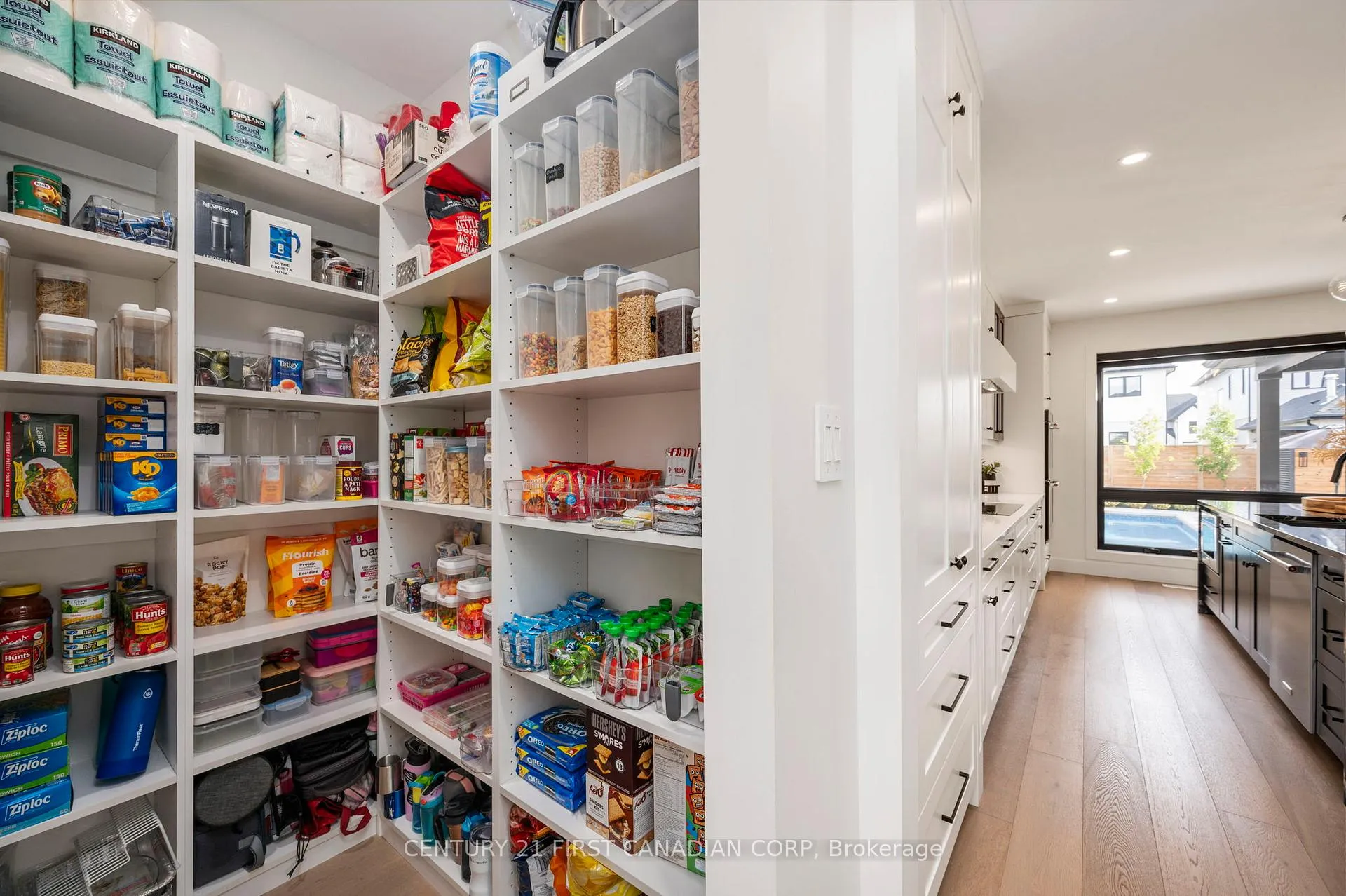 Photo 16 of 3490 Silverleaf Chase, London, South V — HOMEH