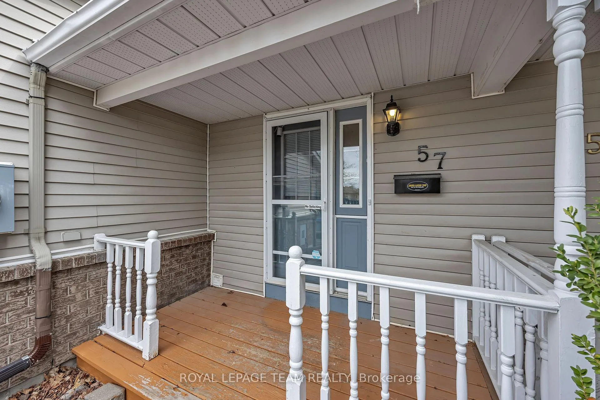 Photo 4 of 57 Randall James Drive, Ottawa, Stittsville (Central) — HOMEH