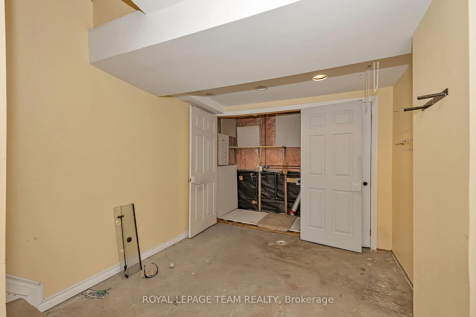 Photo 31 of 57 Randall James Drive, Ottawa, Stittsville (Central) — HOMEH