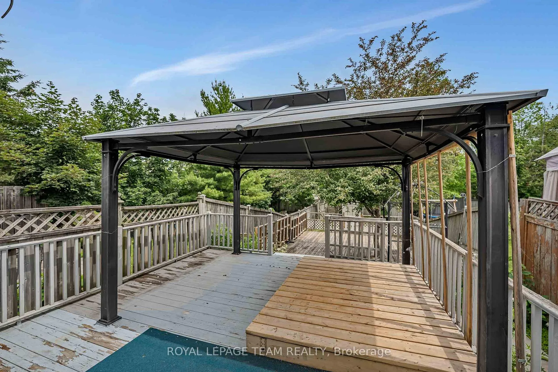 Photo 37 of 57 Randall James Drive, Ottawa, Stittsville (Central) — HOMEH