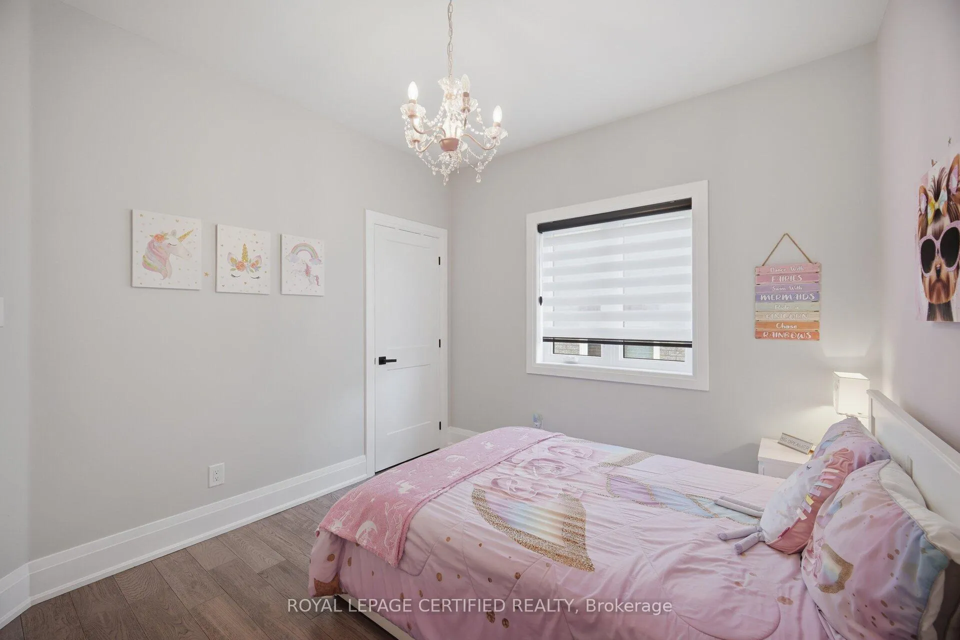 Photo 24 of 306 Avro Road, Vaughan, Maple — HOMEH