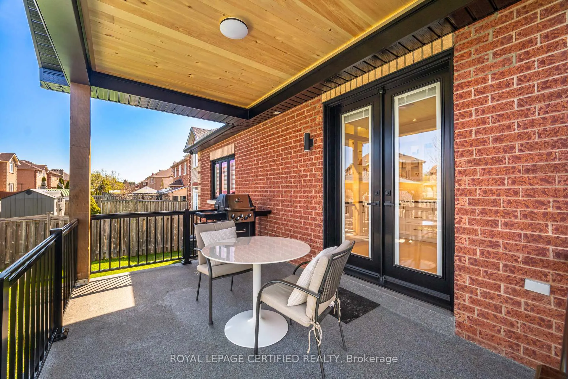 Photo 42 of 306 Avro Road, Vaughan, Maple — HOMEH