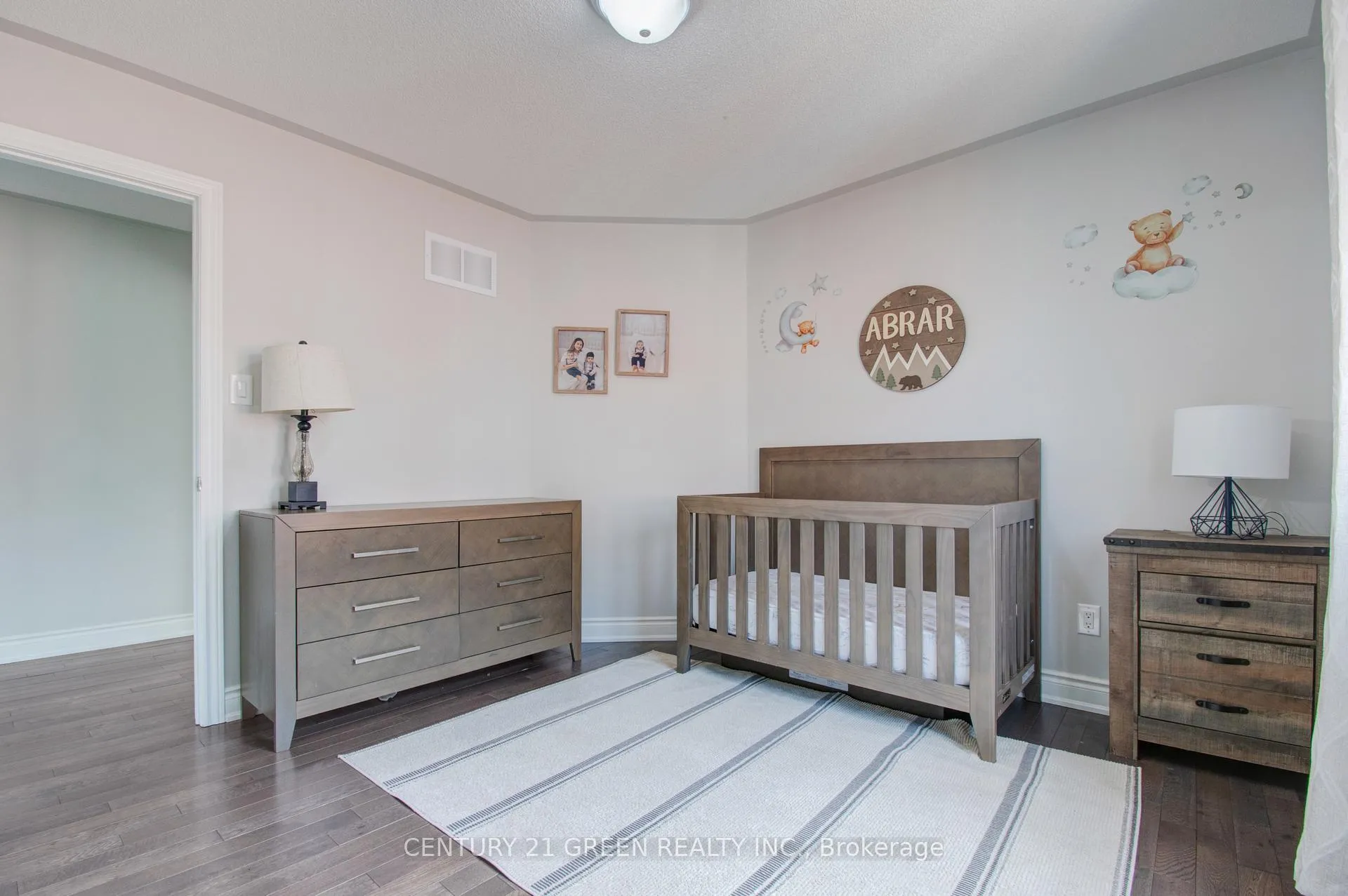 Photo 35 of 20 Tysonville Circle, Brampton, Northwest Brampton — HOMEH