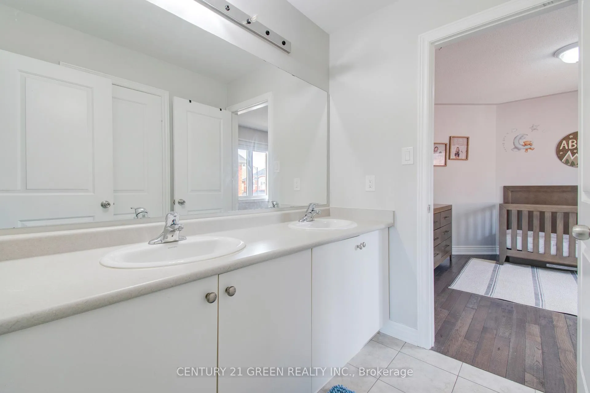 Photo 37 of 20 Tysonville Circle, Brampton, Northwest Brampton — HOMEH