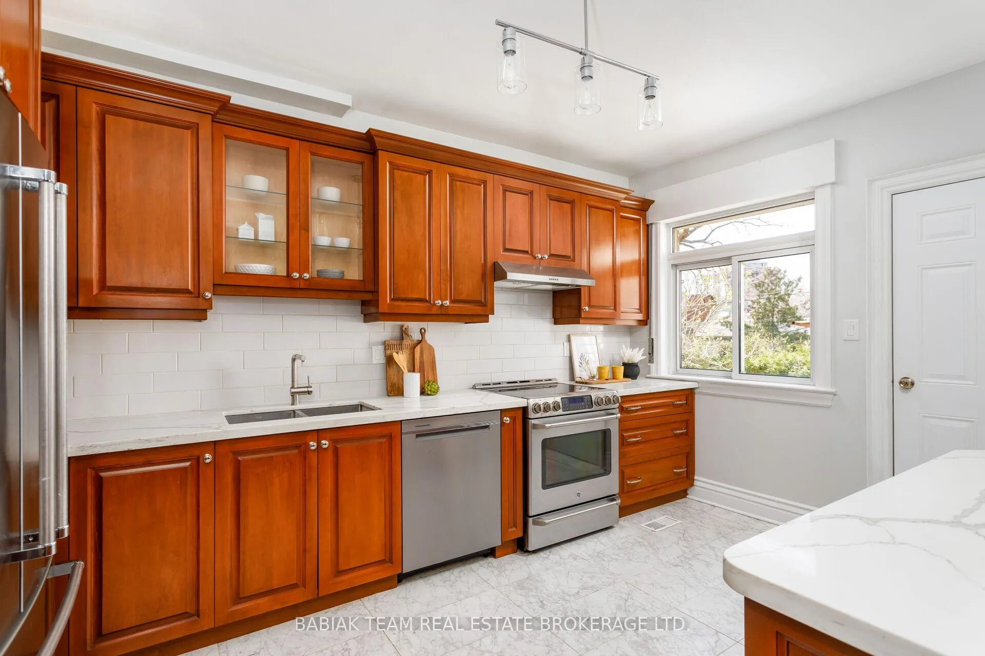 Photo 14 of 76 Parkway Avenue, Toronto, Roncesvalles — HOMEH