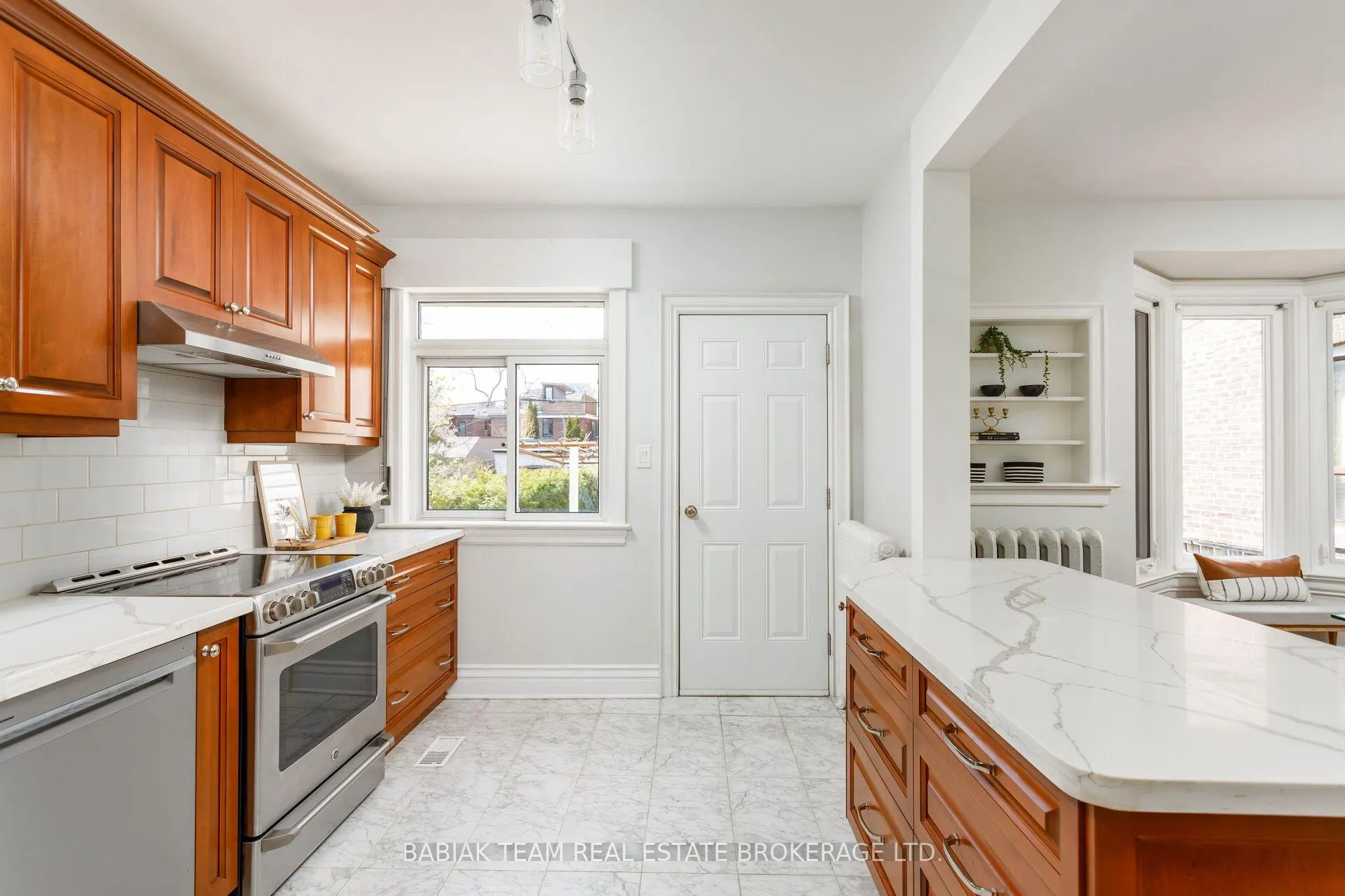 Photo 17 of 76 Parkway Avenue, Toronto, Roncesvalles — HOMEH