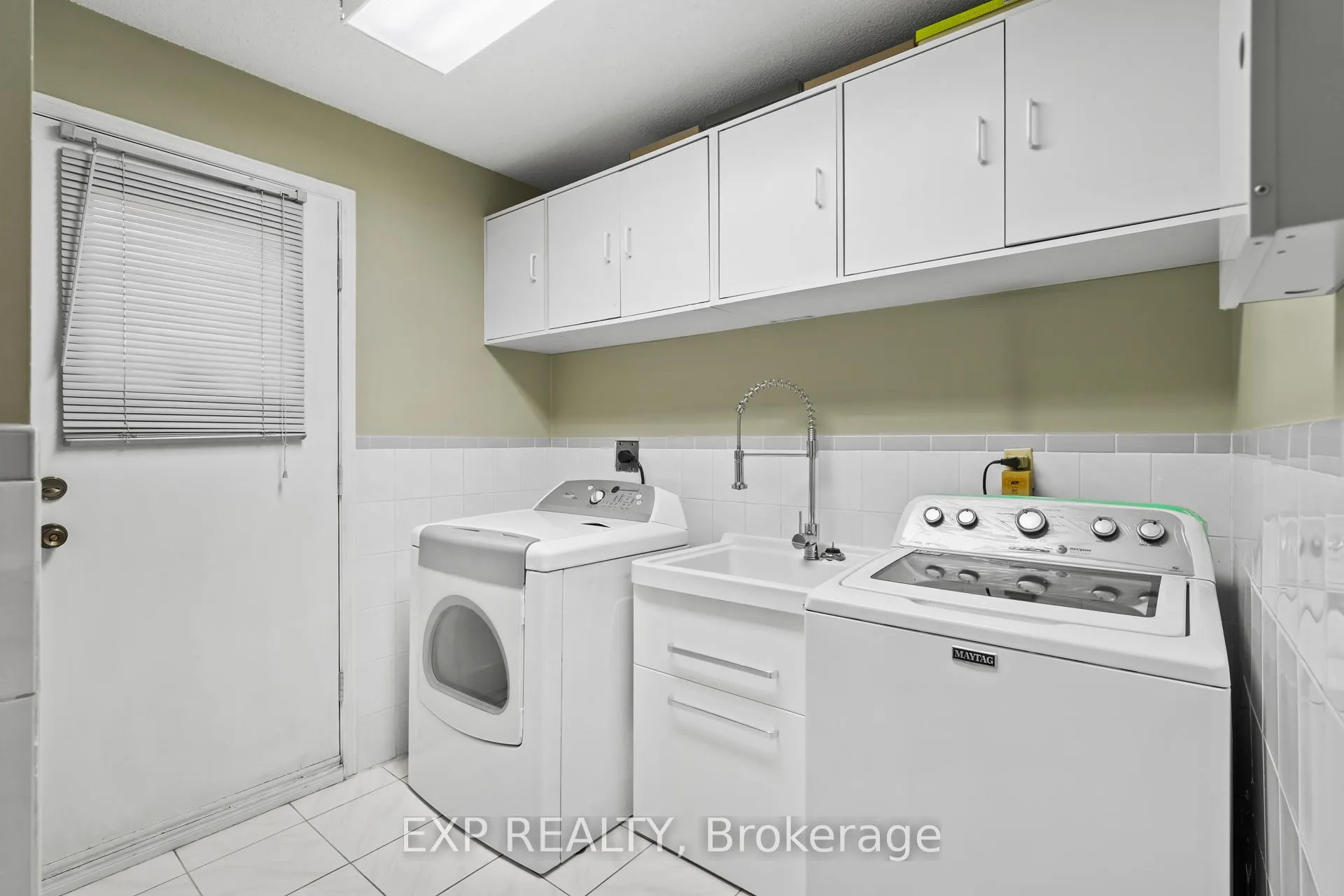 Photo 19 of 1 Alexis Road, Markham, Thornlea — HOMEH