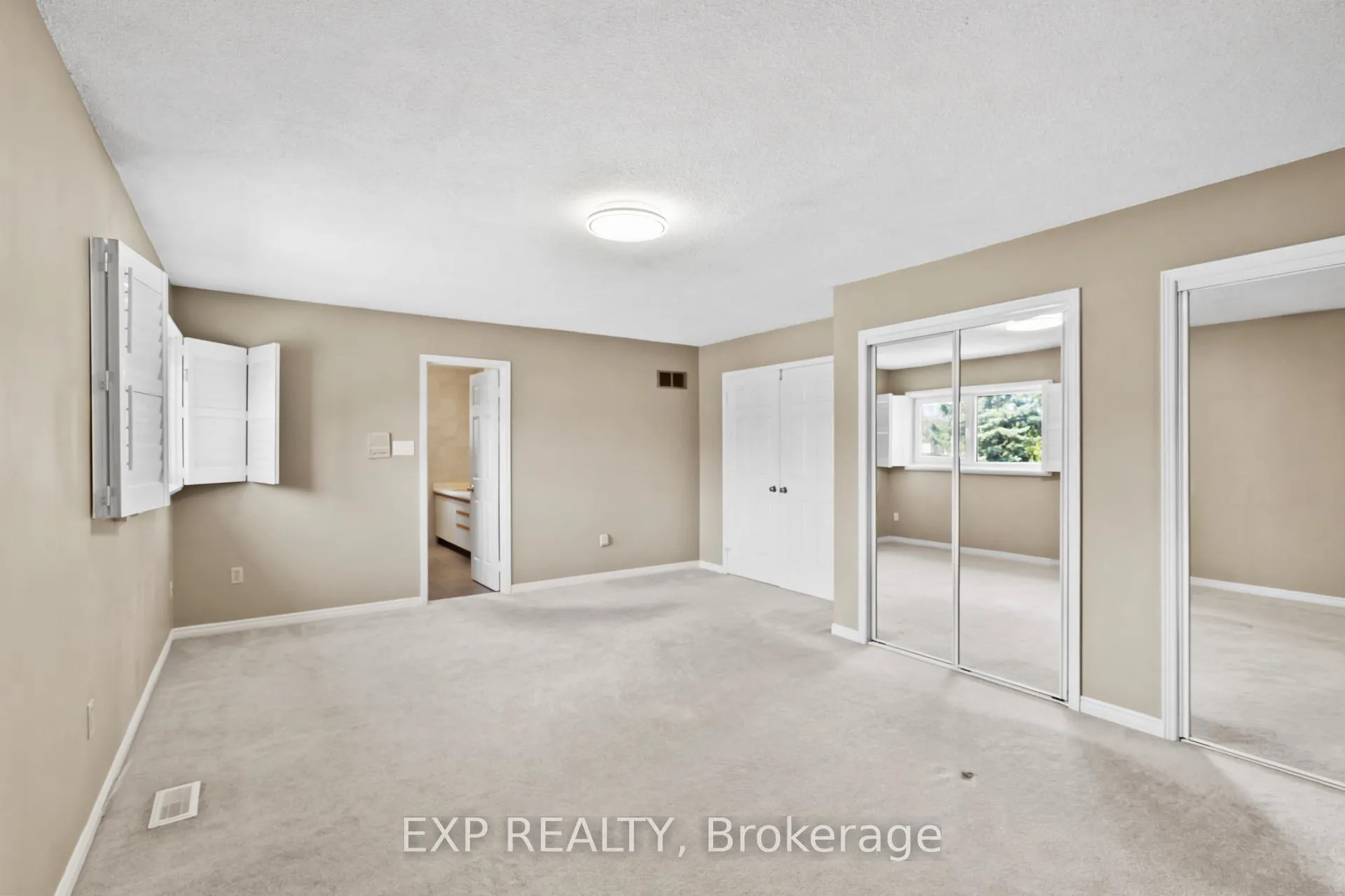 Photo 23 of 1 Alexis Road, Markham, Thornlea — HOMEH
