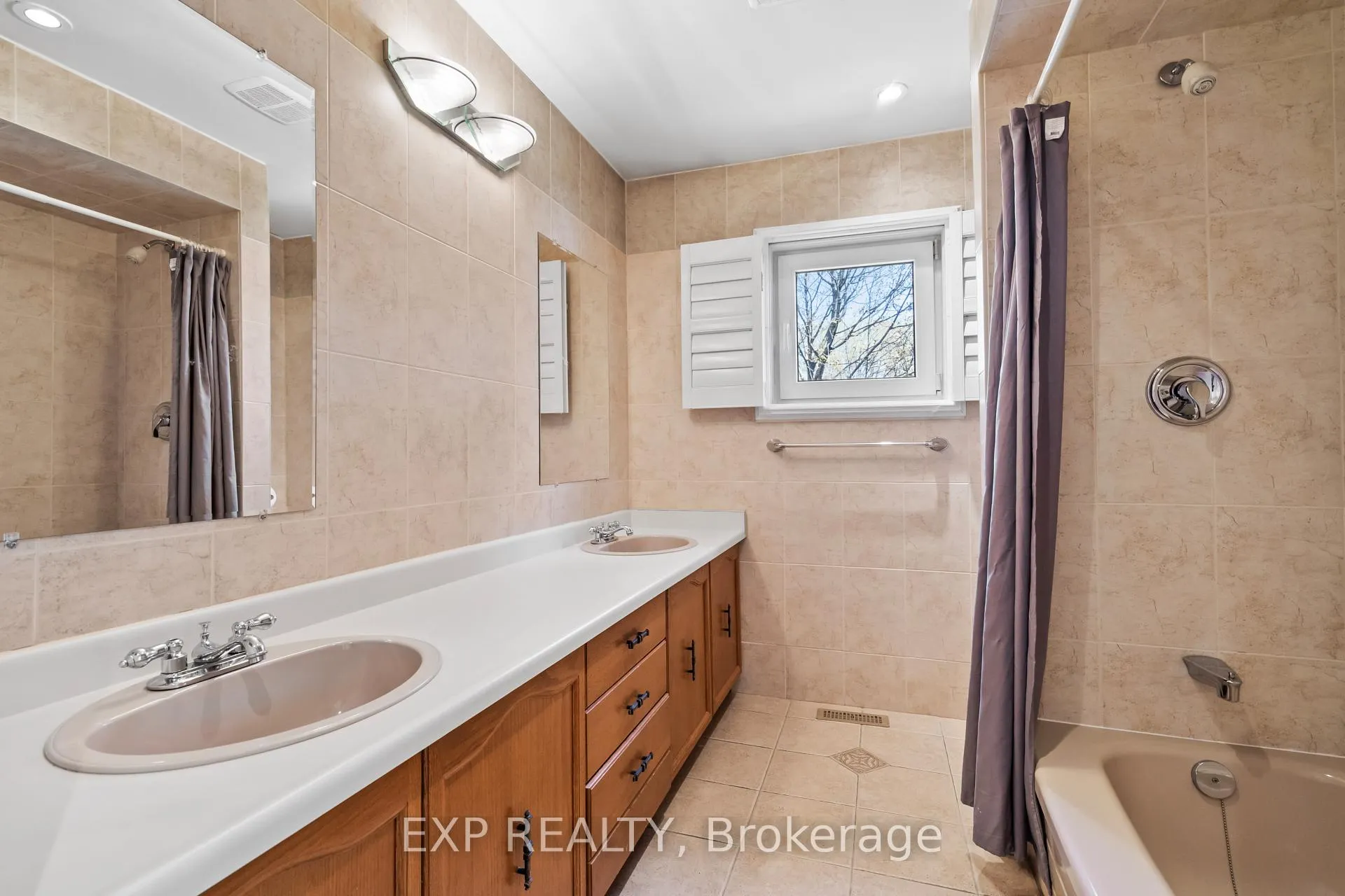 Photo 30 of 1 Alexis Road, Markham, Thornlea — HOMEH