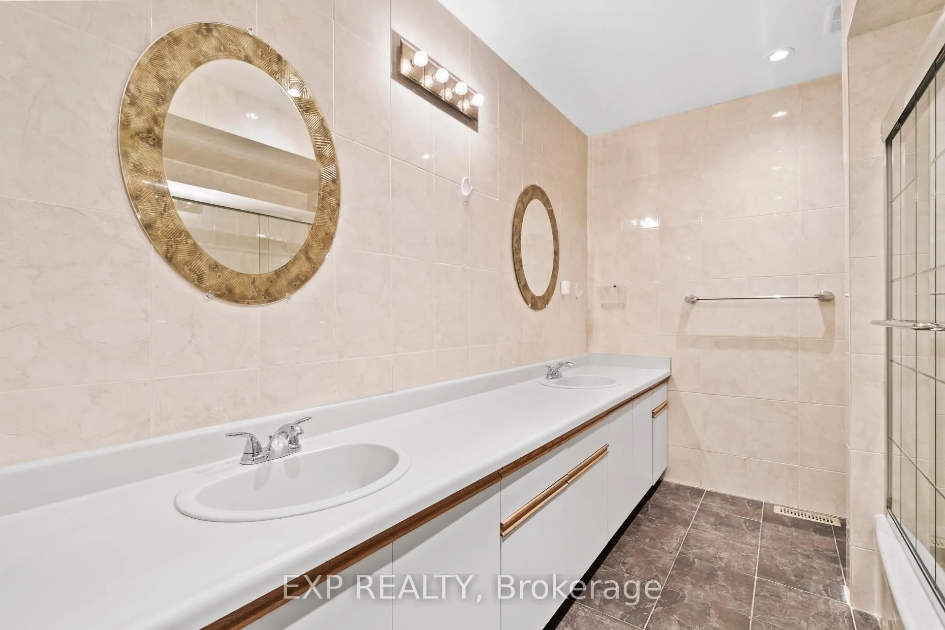 Photo 35 of 1 Alexis Road, Markham, Thornlea — HOMEH