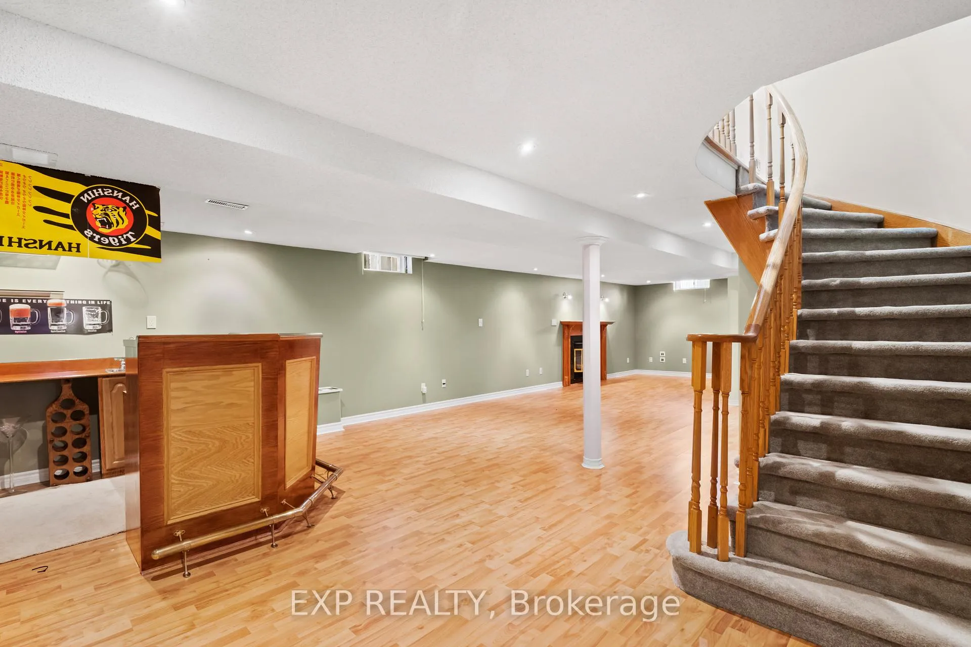 Photo 37 of 1 Alexis Road, Markham, Thornlea — HOMEH