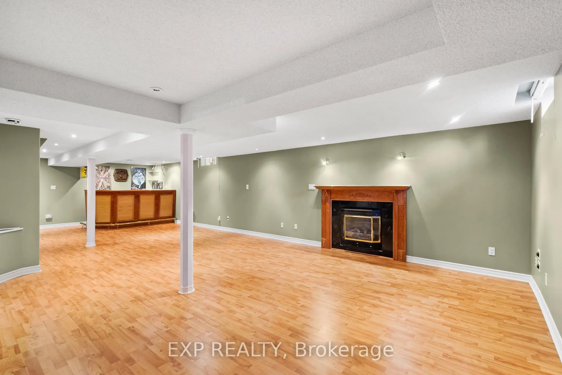 Photo 41 of 1 Alexis Road, Markham, Thornlea — HOMEH