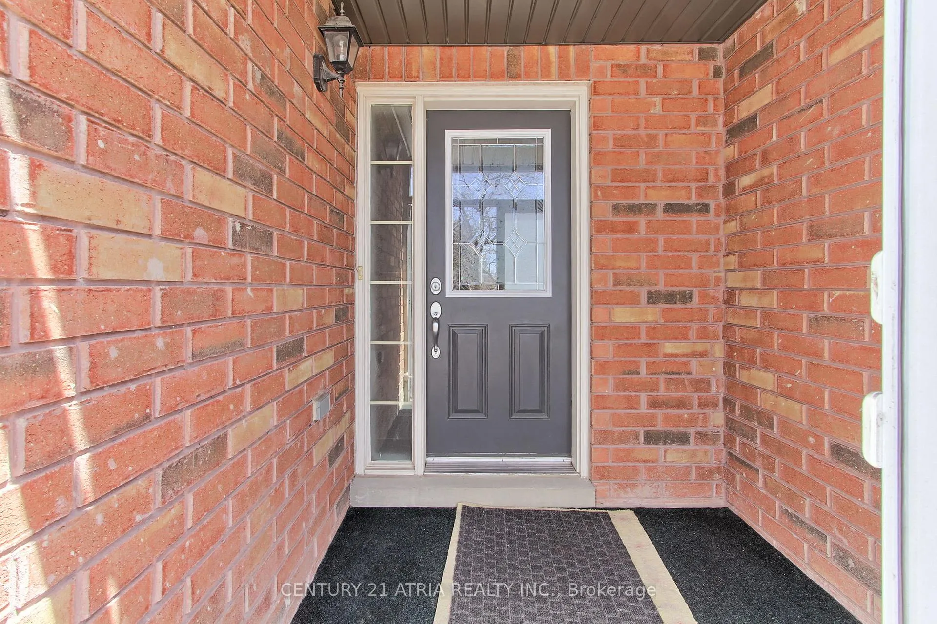 Photo 2 of 163 Zokol Drive, Aurora, Bayview Northeast — HOMEH
