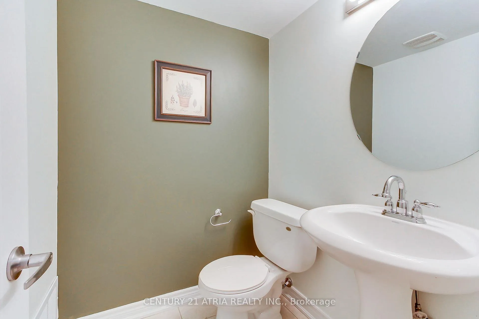 Photo 7 of 163 Zokol Drive, Aurora, Bayview Northeast — HOMEH