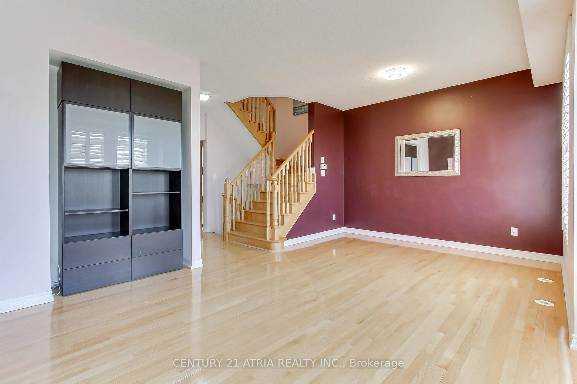 Photo 14 of 163 Zokol Drive, Aurora, Bayview Northeast — HOMEH
