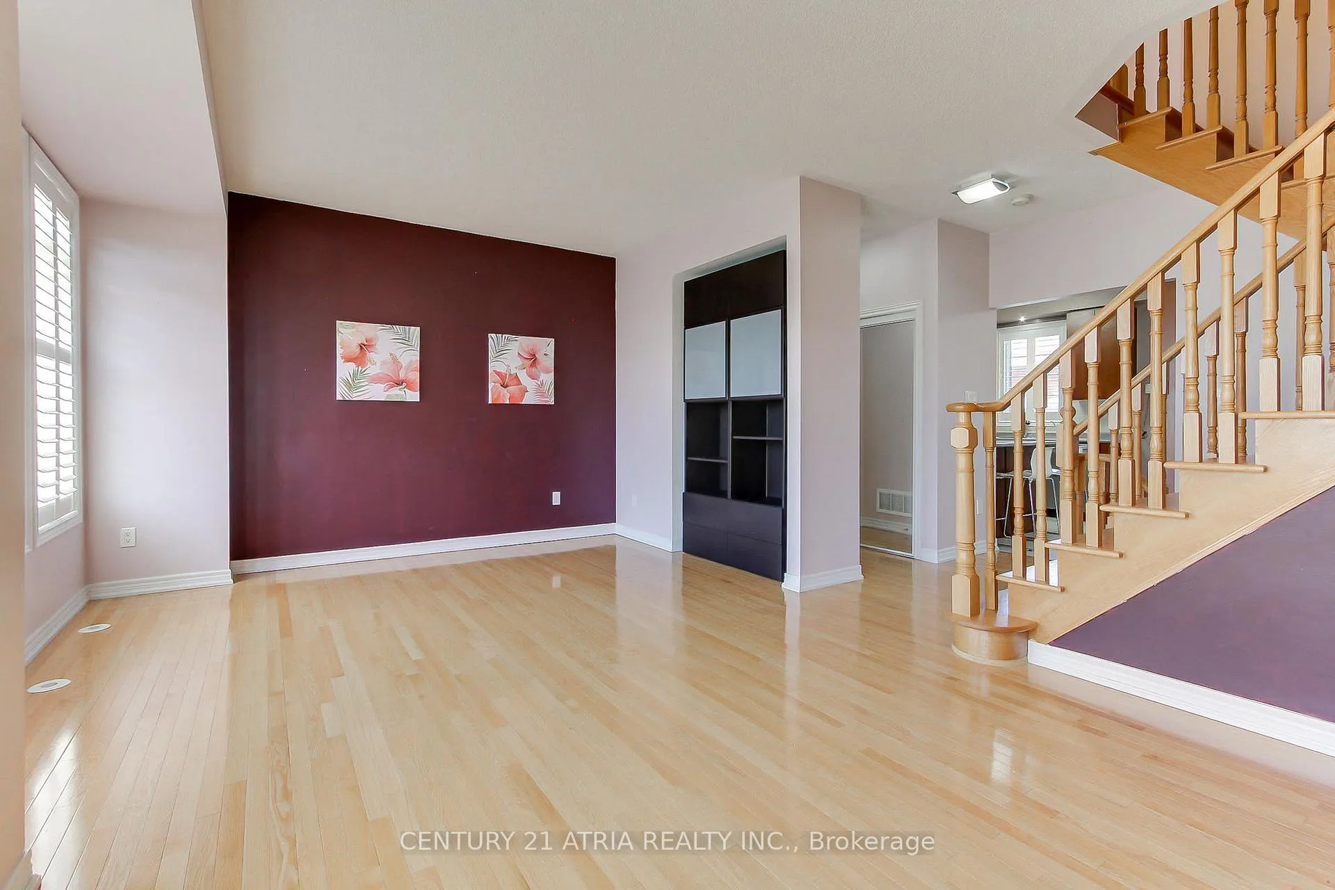 Photo 15 of 163 Zokol Drive, Aurora, Bayview Northeast — HOMEH