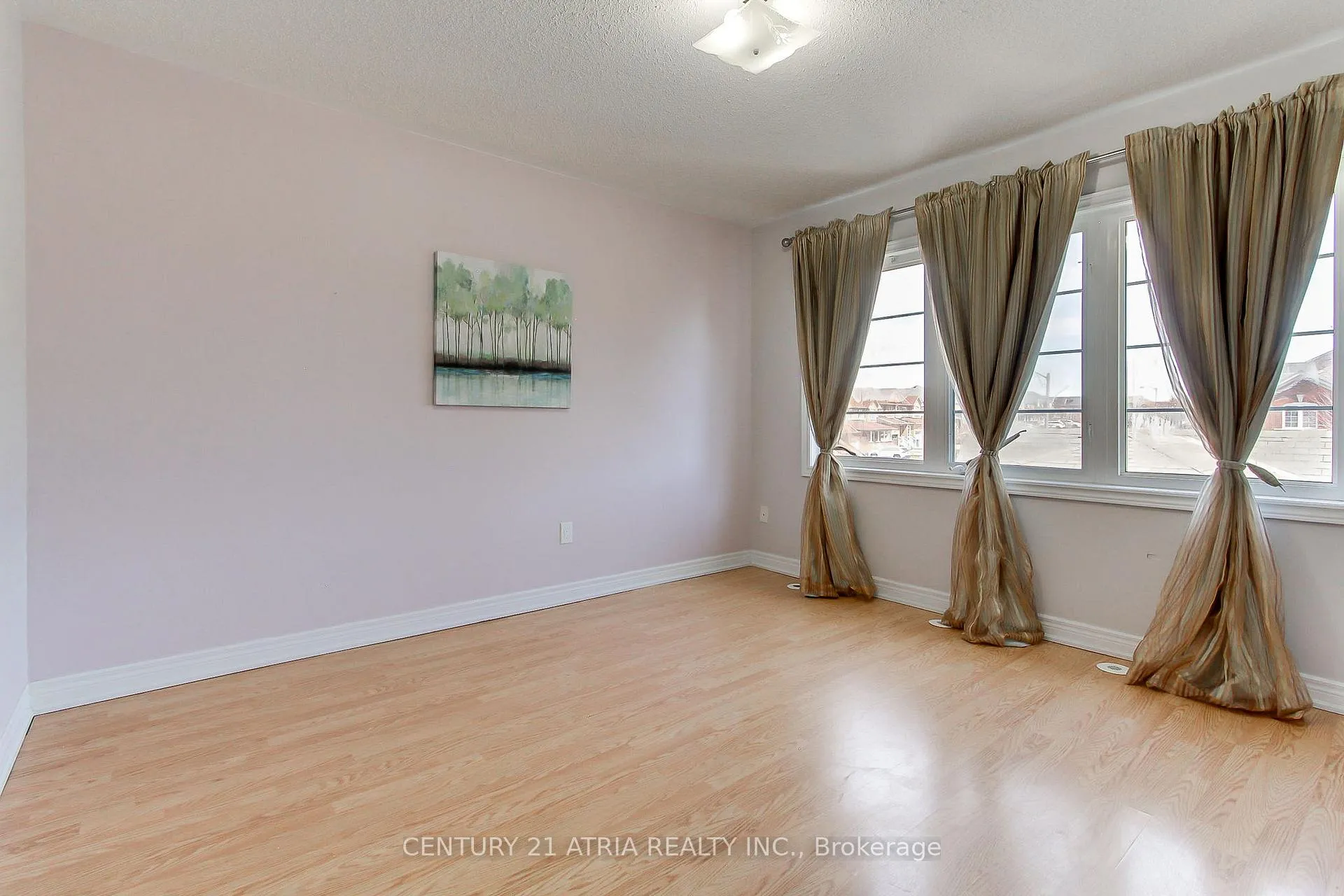 Photo 19 of 163 Zokol Drive, Aurora, Bayview Northeast — HOMEH