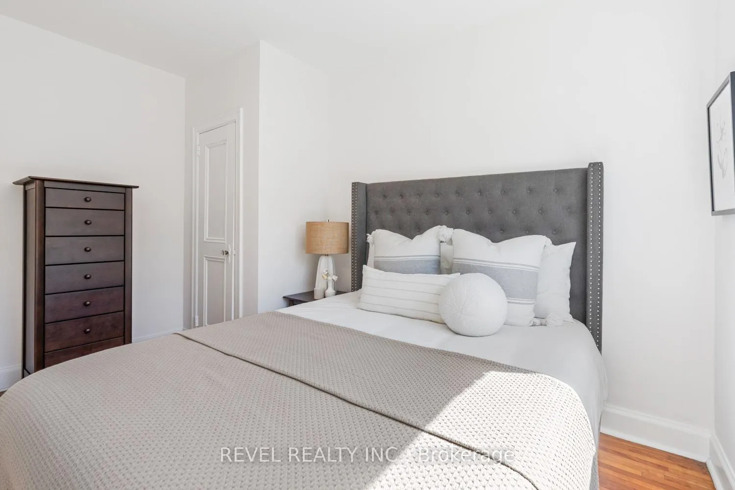 Photo 17 of 190 Manning Avenue, Toronto, Trinity-Bellwoods — HOMEH
