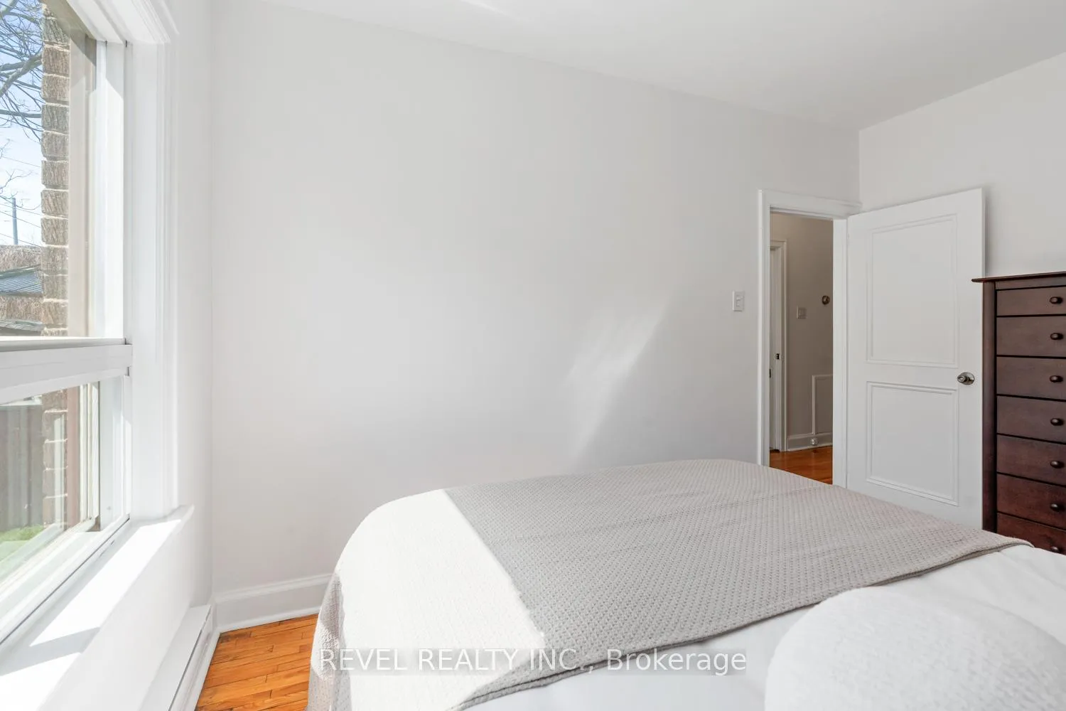 Photo 18 of 190 Manning Avenue, Toronto, Trinity-Bellwoods — HOMEH