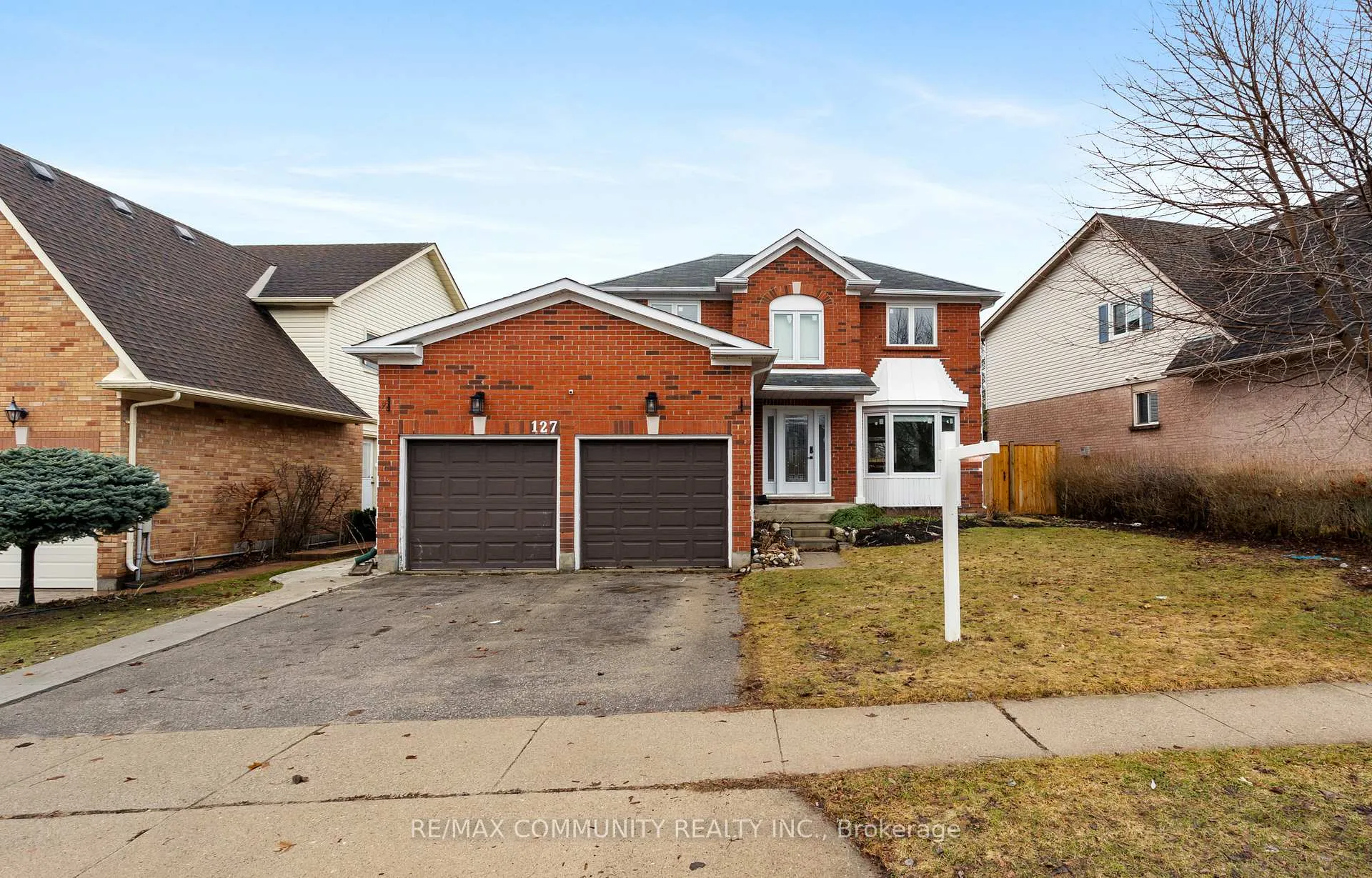 Front of 127 Glenvalley Drive